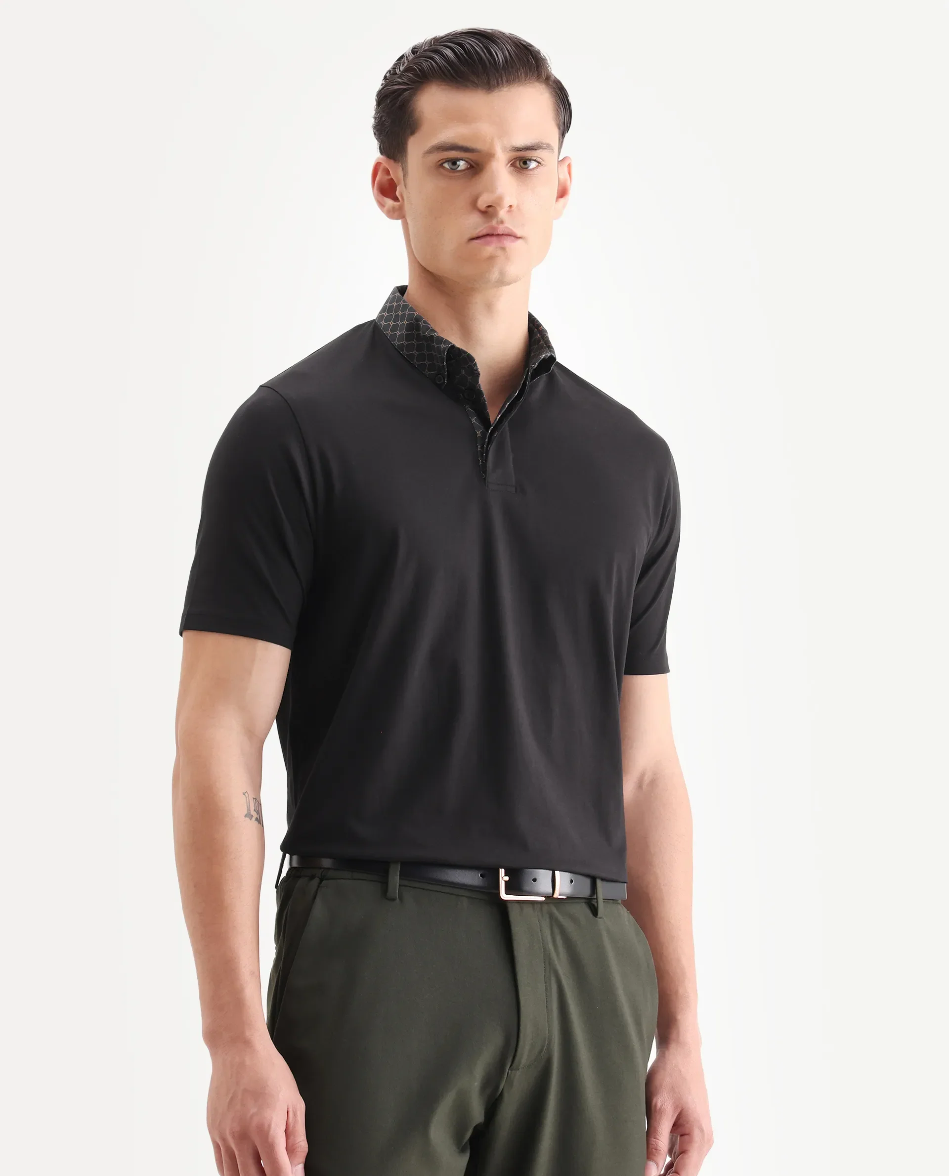 Rare Rabbit Men's Rinz Black Cotton Blend Plain Regular Fit Half Sleeve Polo - Image 5