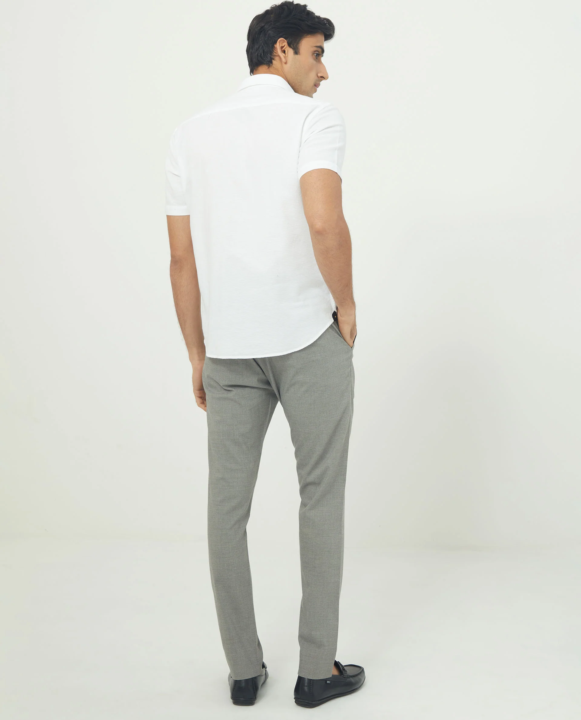 Rare Rabbit Men's Rissa White Cotton Plain Regular Fit Half Sleeve Collared Shirt - Image 11