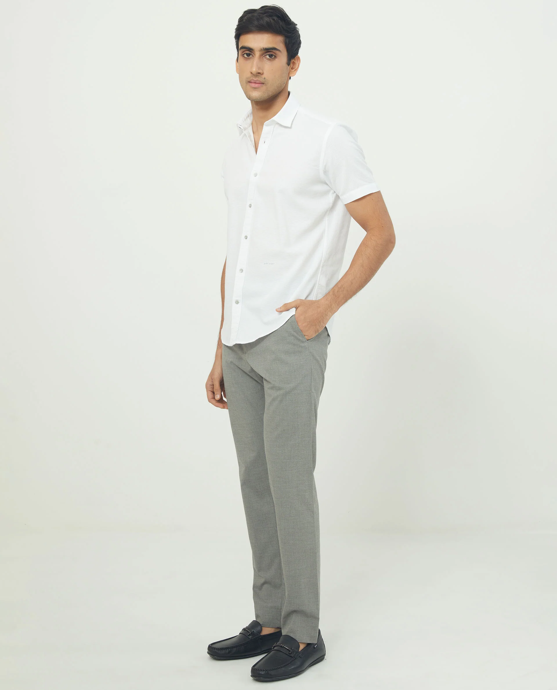 Rare Rabbit Men's Rissa White Cotton Plain Regular Fit Half Sleeve Collared Shirt - Image 9