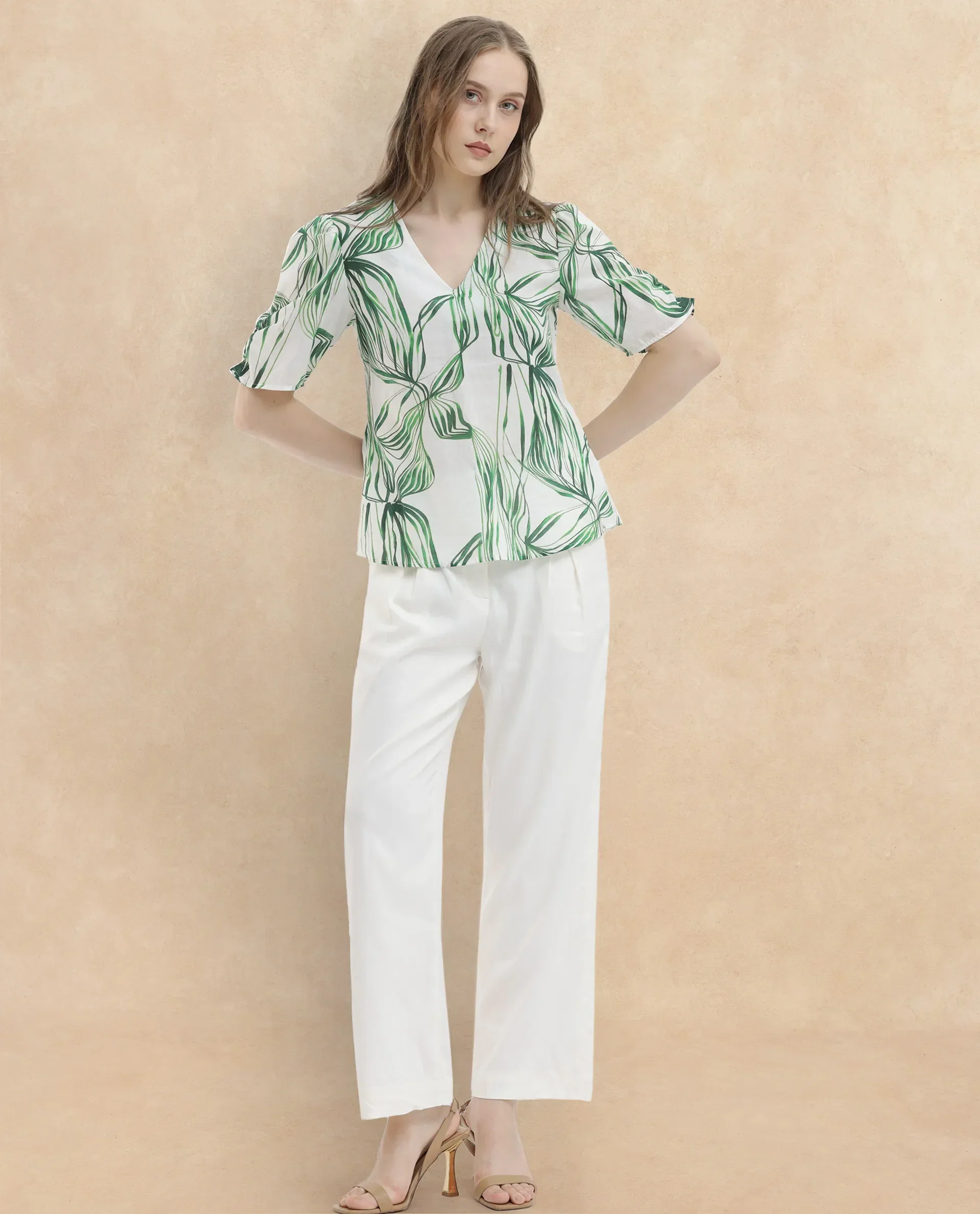 Rareism Women's Riter Green Cotton V-Neck Abstract Print Puff Sleeves Regular Fit Top - Image 7