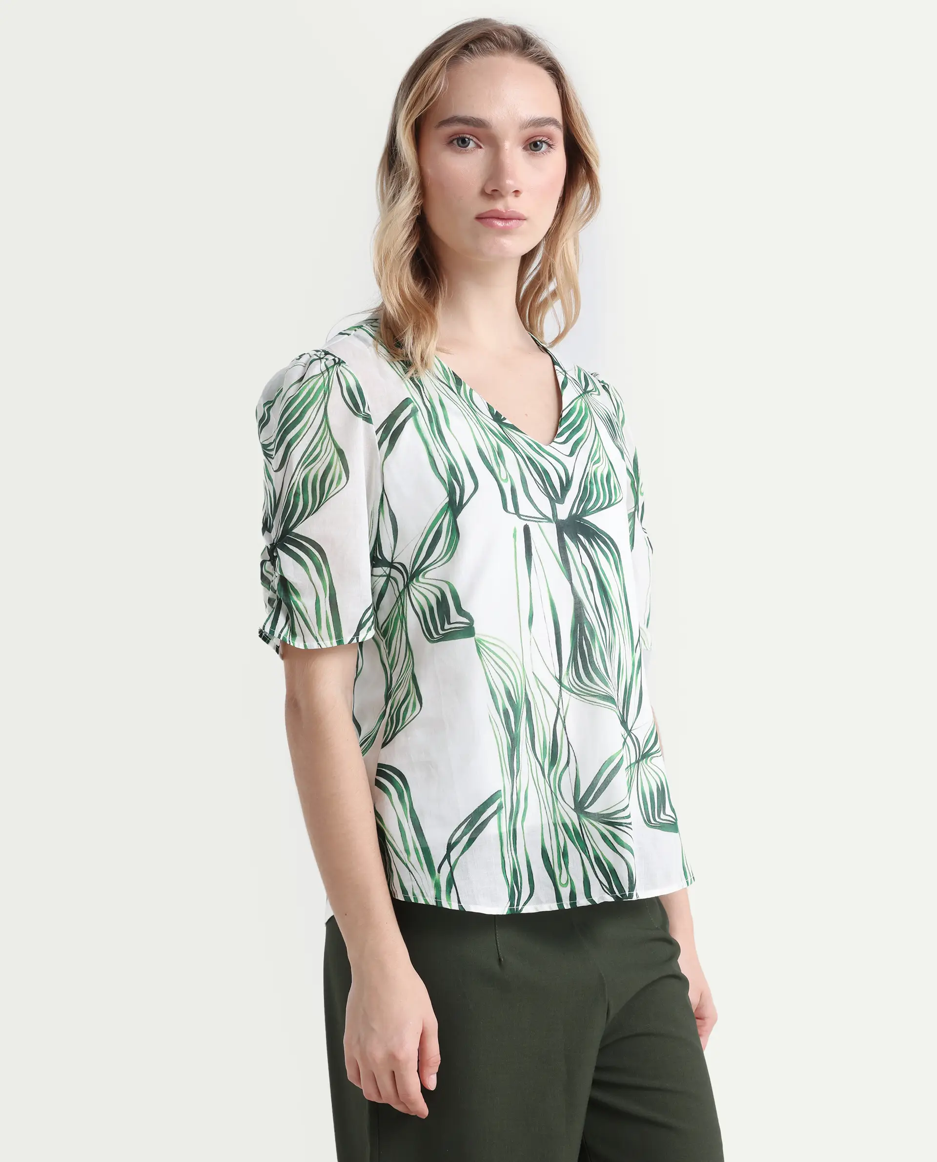 Rareism Women's Riter Green Cotton V-Neck Plain Puff Sleeve Regular Fit Top - Image 6