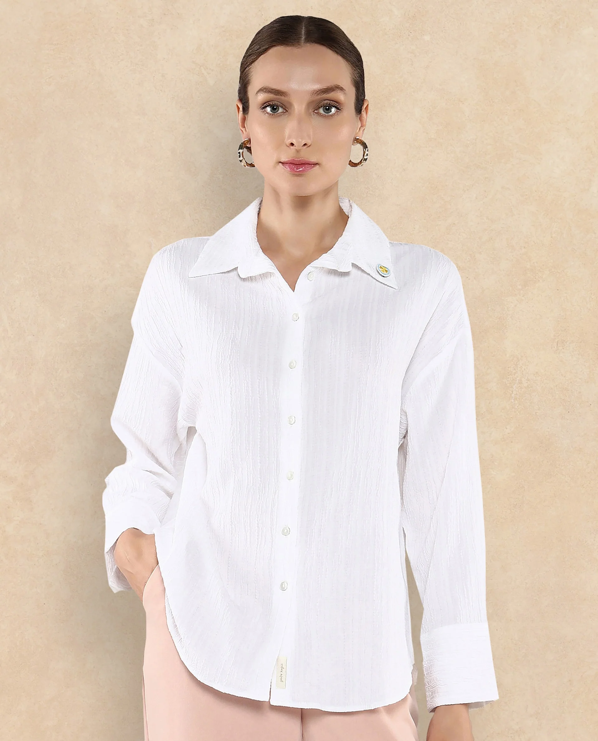 Rareism Women's Roag White Polyester Blend Spread Collar Plain Cuffed Sleeve Boxy Fit Shirt - Image 3