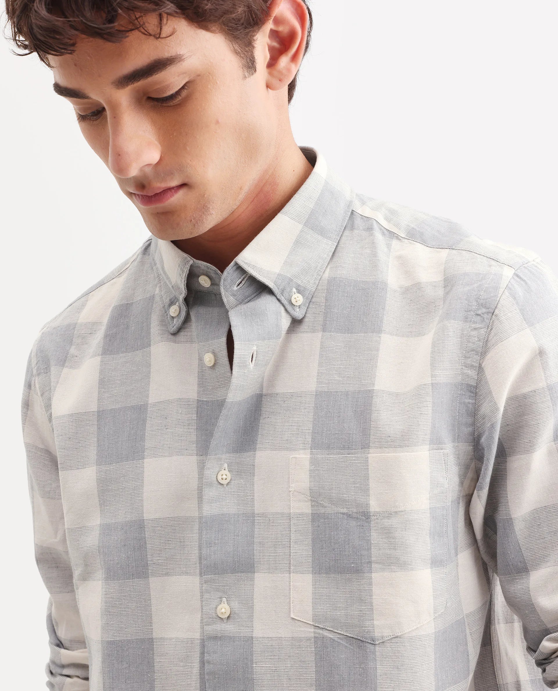Rare Rabbit Men's Robina Blue 100% Linen Checked Print Regular Fit Full Sleeve Collared Shirt - Image 3