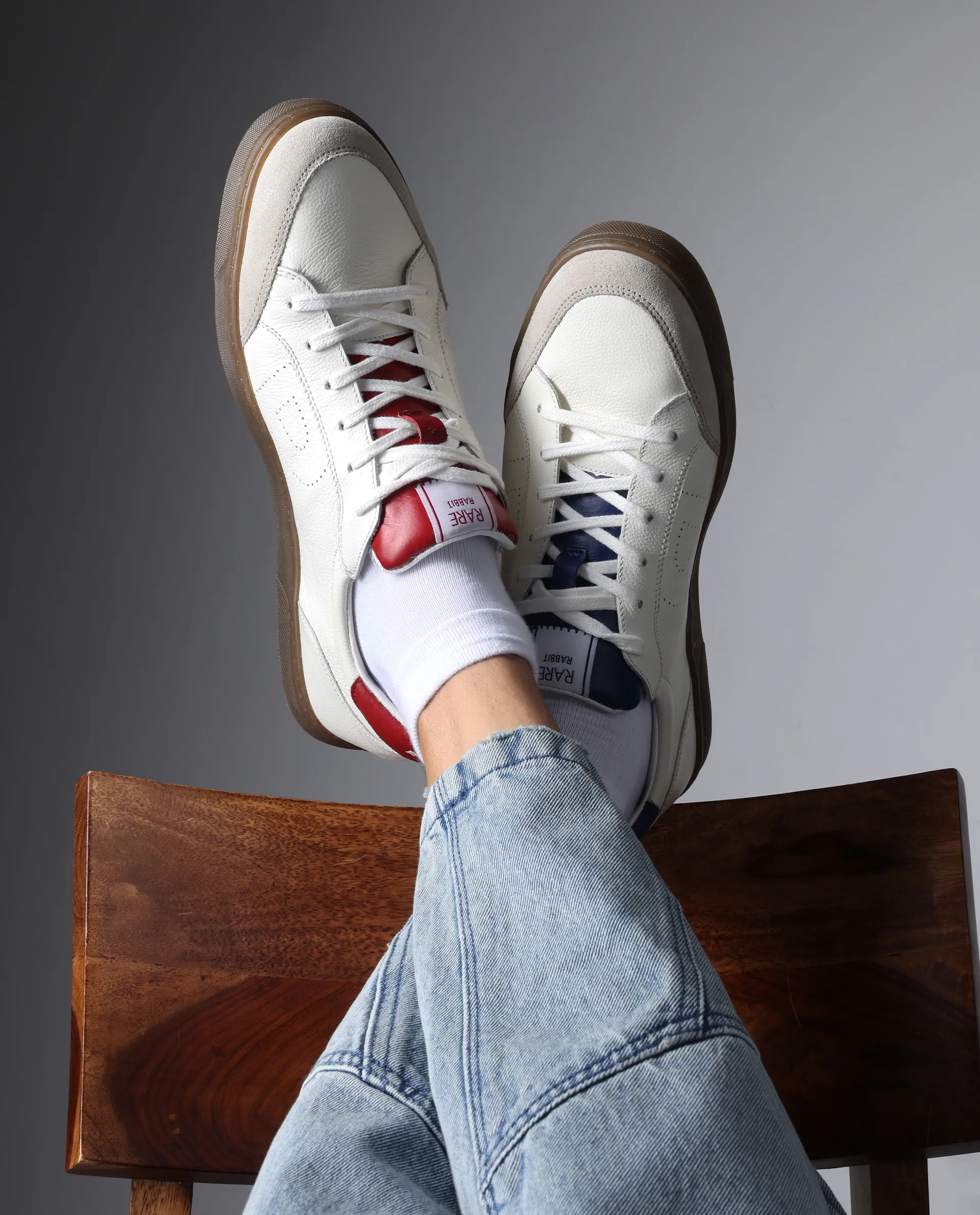 Rare Rabbit Mens Rocco White Round Toe Low Top Perforated Lace-Up Sneaker Shoes - Image 2