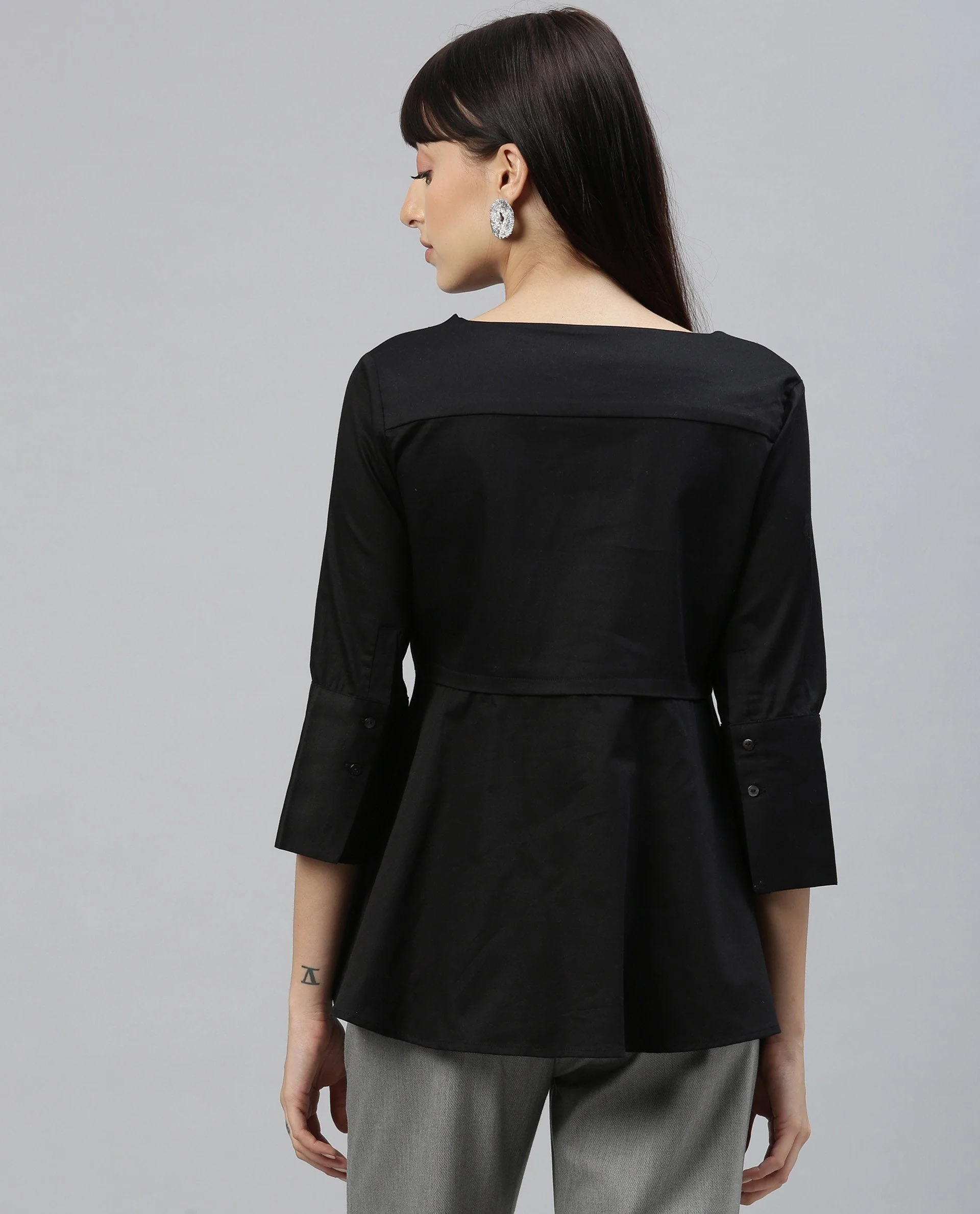 Rareism Women Rody Black Top Short Sleeves Solid - Image 4