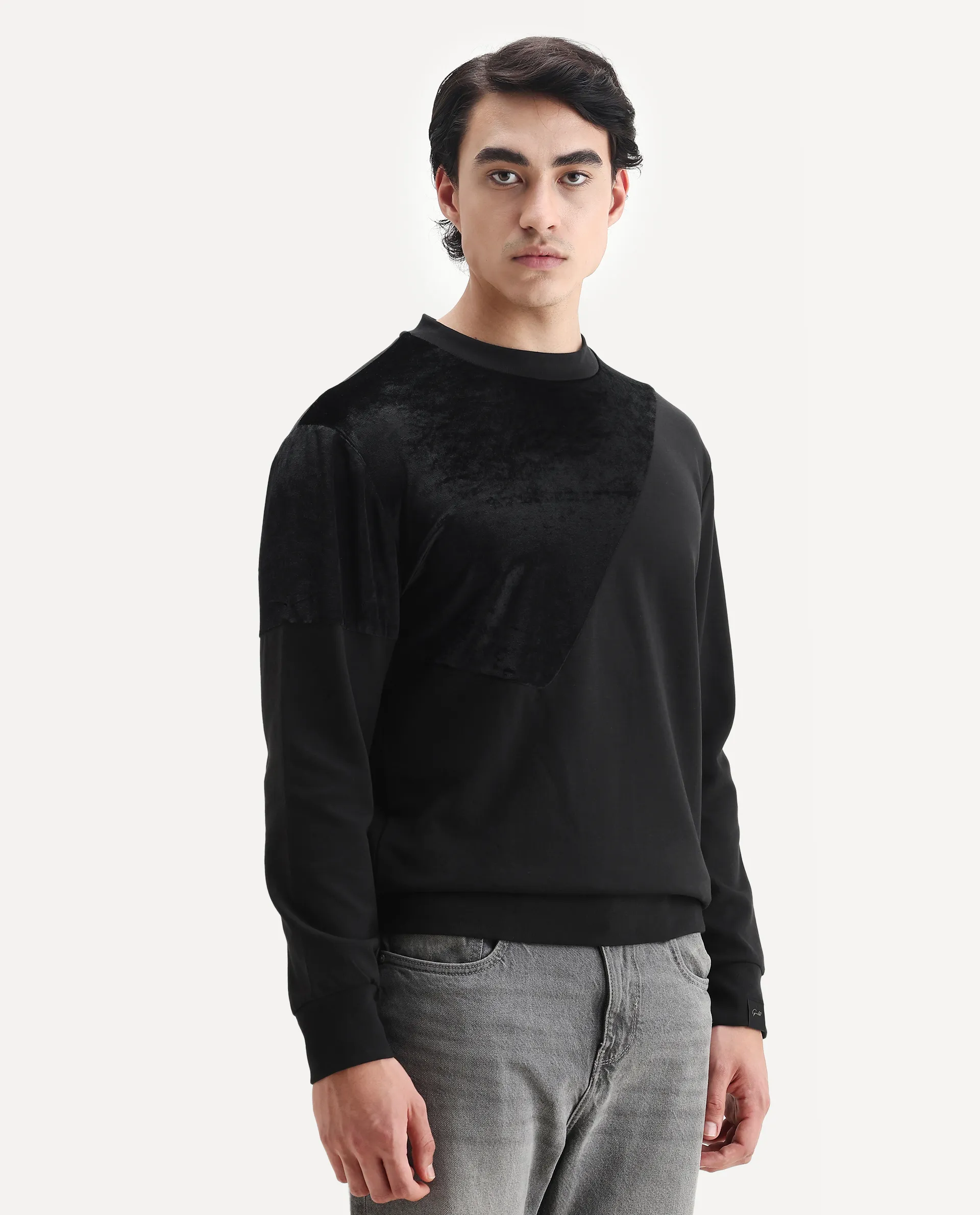 Rare Rabbit Men's Roe Black Velvet Cut And Sew Regular Fit Full Sleeve Crew Neck Sweatshirt - Image 6