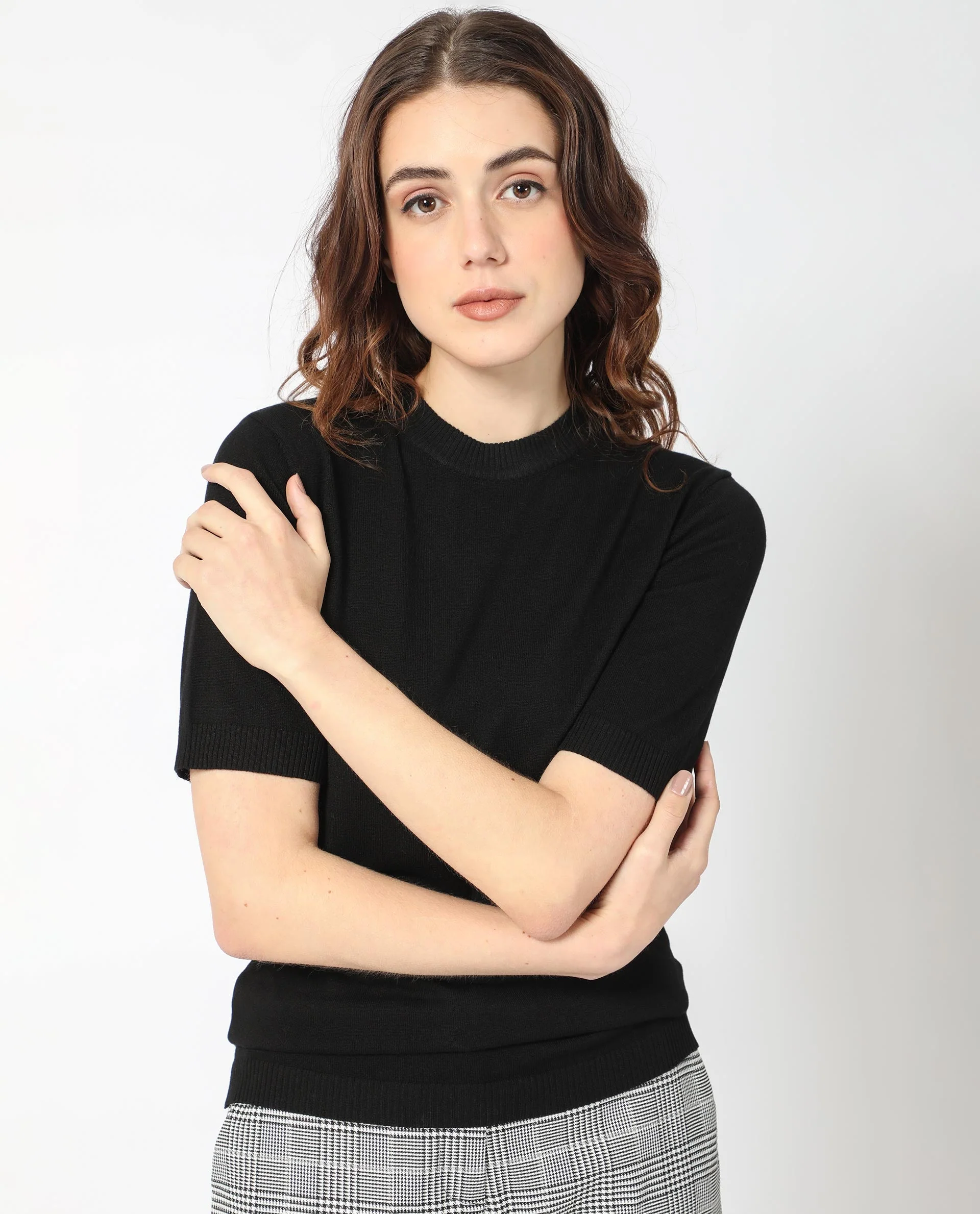 Rareism Women's Rohrdo Black Viscose Crew Neck Plain Regular Fit Sweater - Image 5