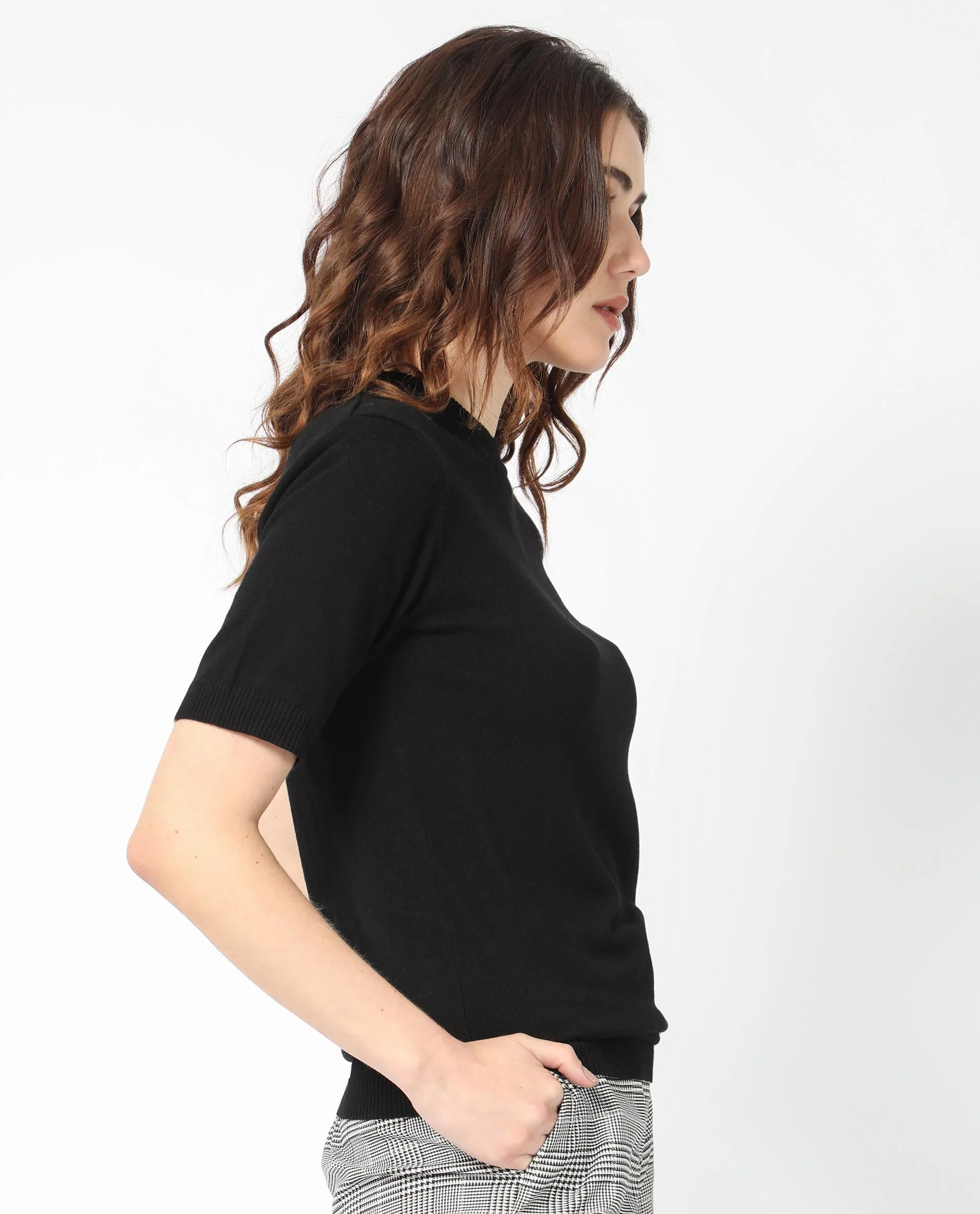 Rareism Women's Rohrdo Black Viscose Crew Neck Plain Regular Fit Sweater - Image 8