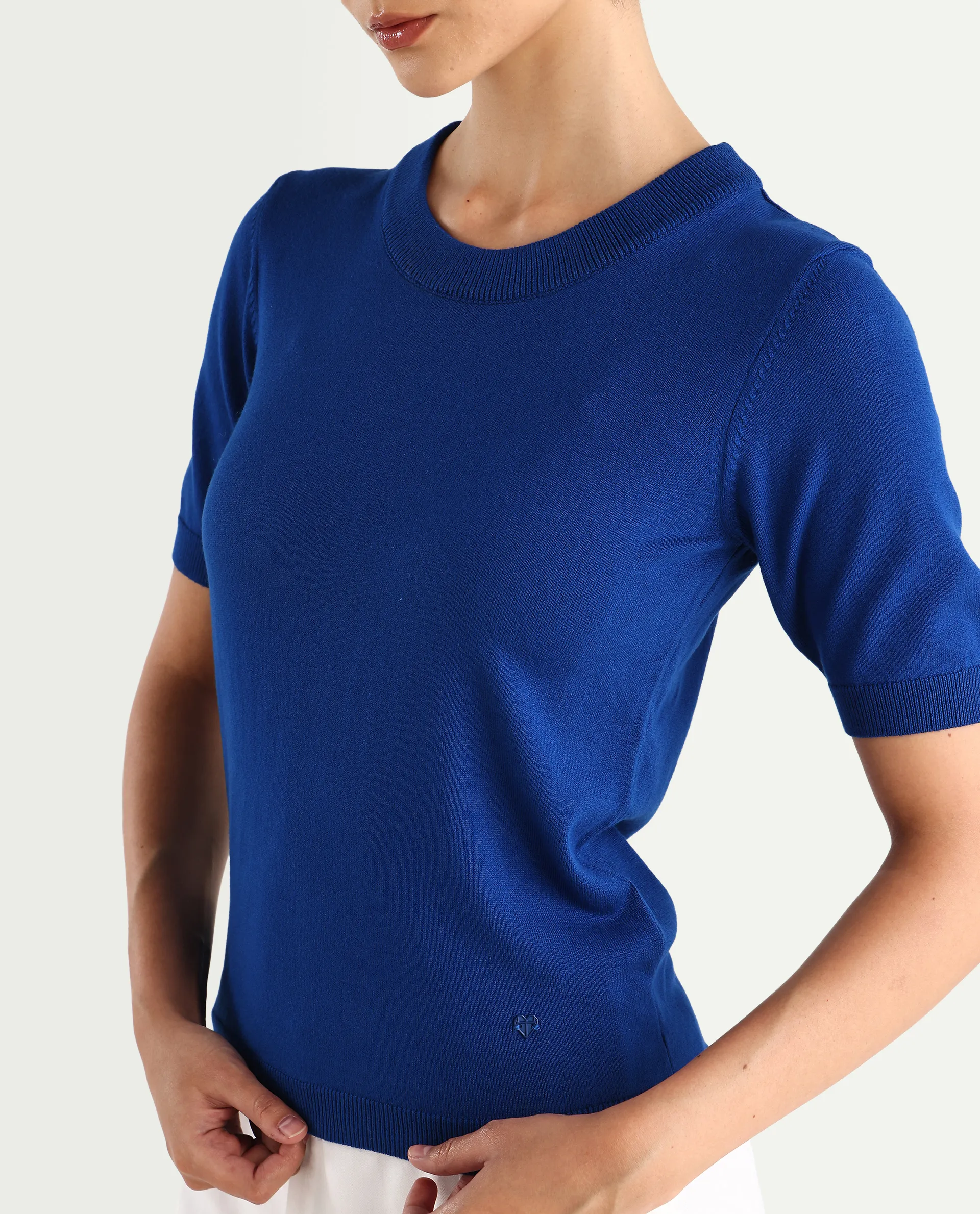 Rareism Women's Rohrdo Flouroscent Blue Viscose Crew Neck Plain Regular Fit Sweater - Image 5