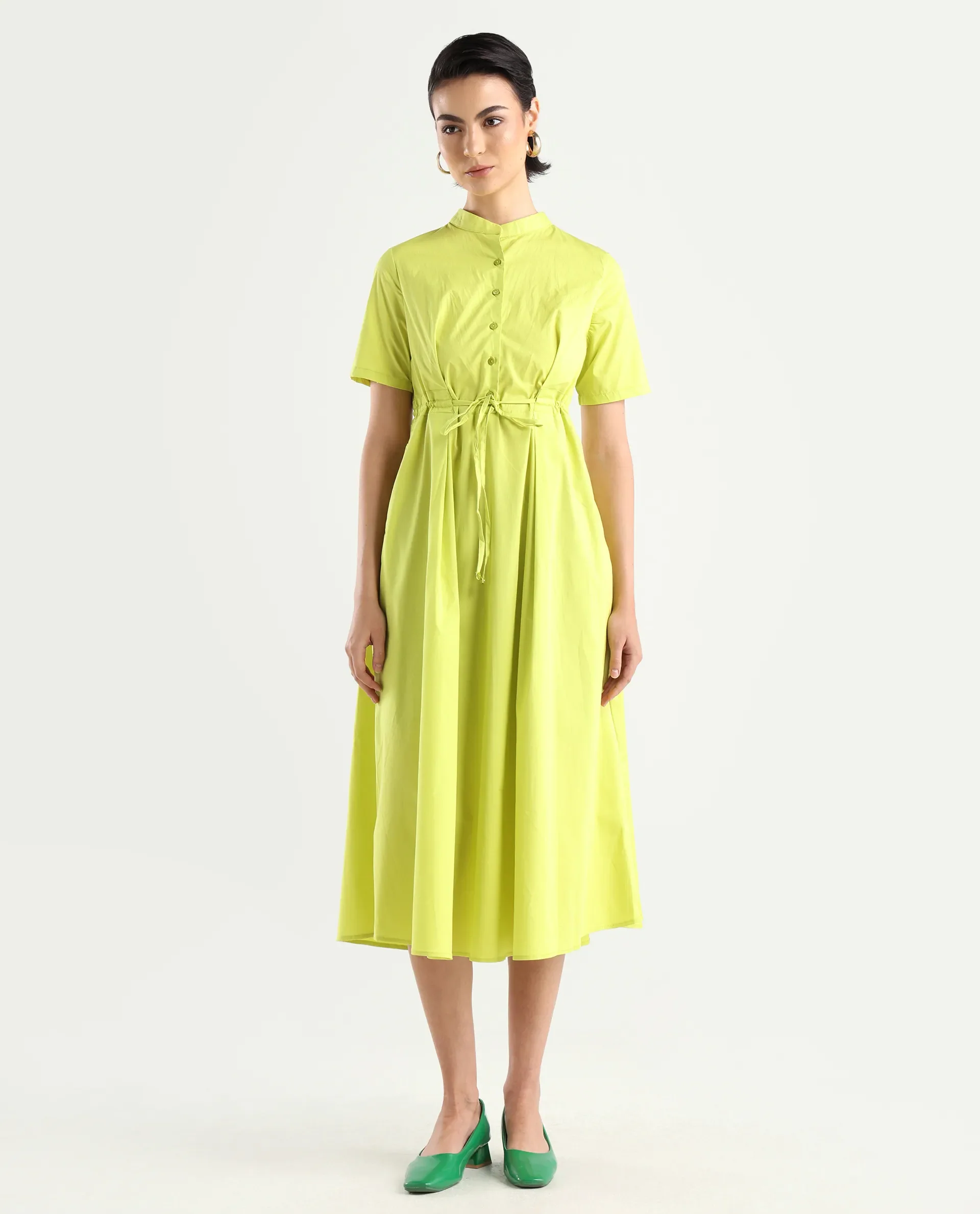 Rareism Women's Rokl Green Cotton Blend Mandarin Collar Plain Midi Flared Dress - Image 2