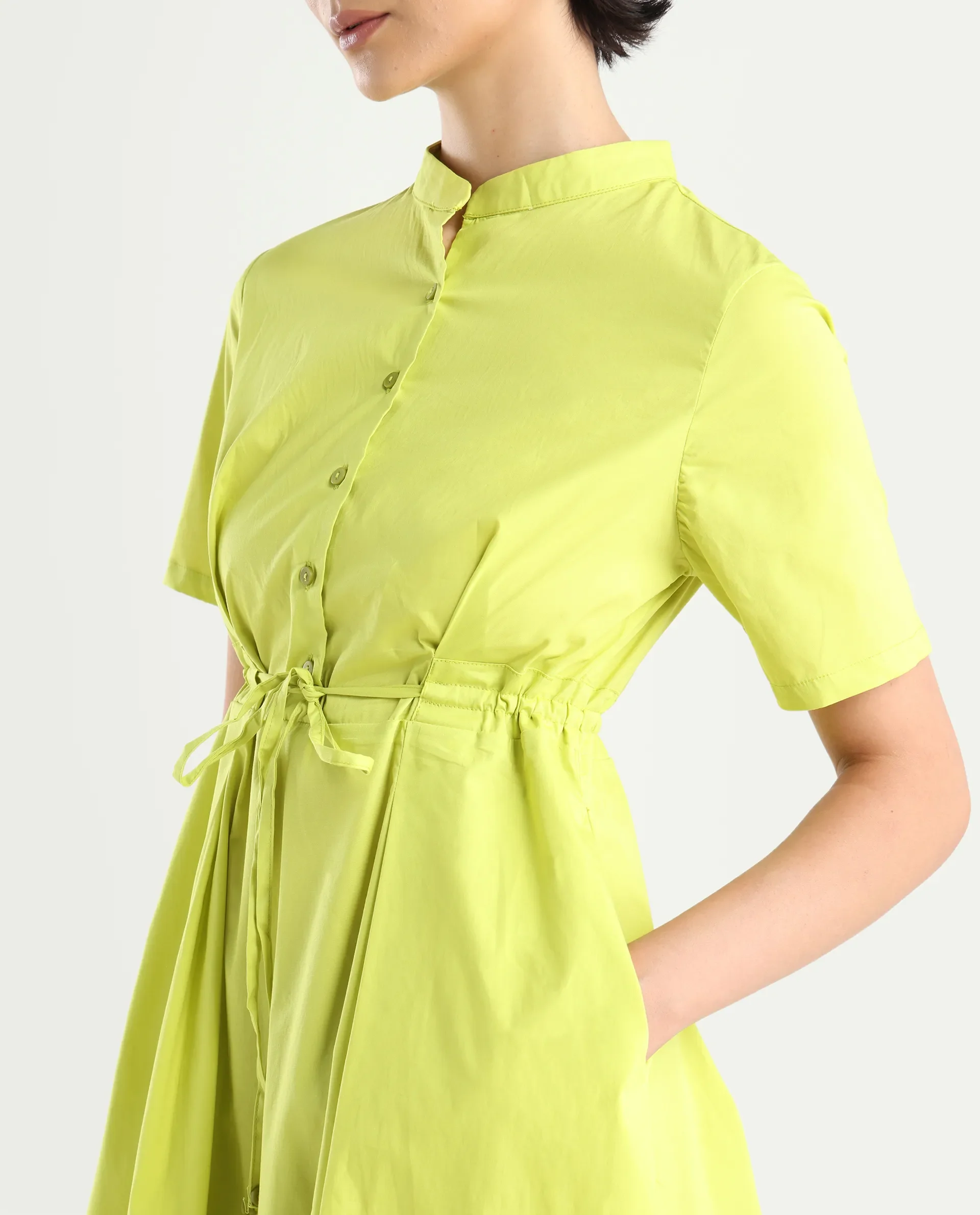 Rareism Women's Rokl Green Cotton Blend Mandarin Collar Plain Midi Flared Dress - Image 4