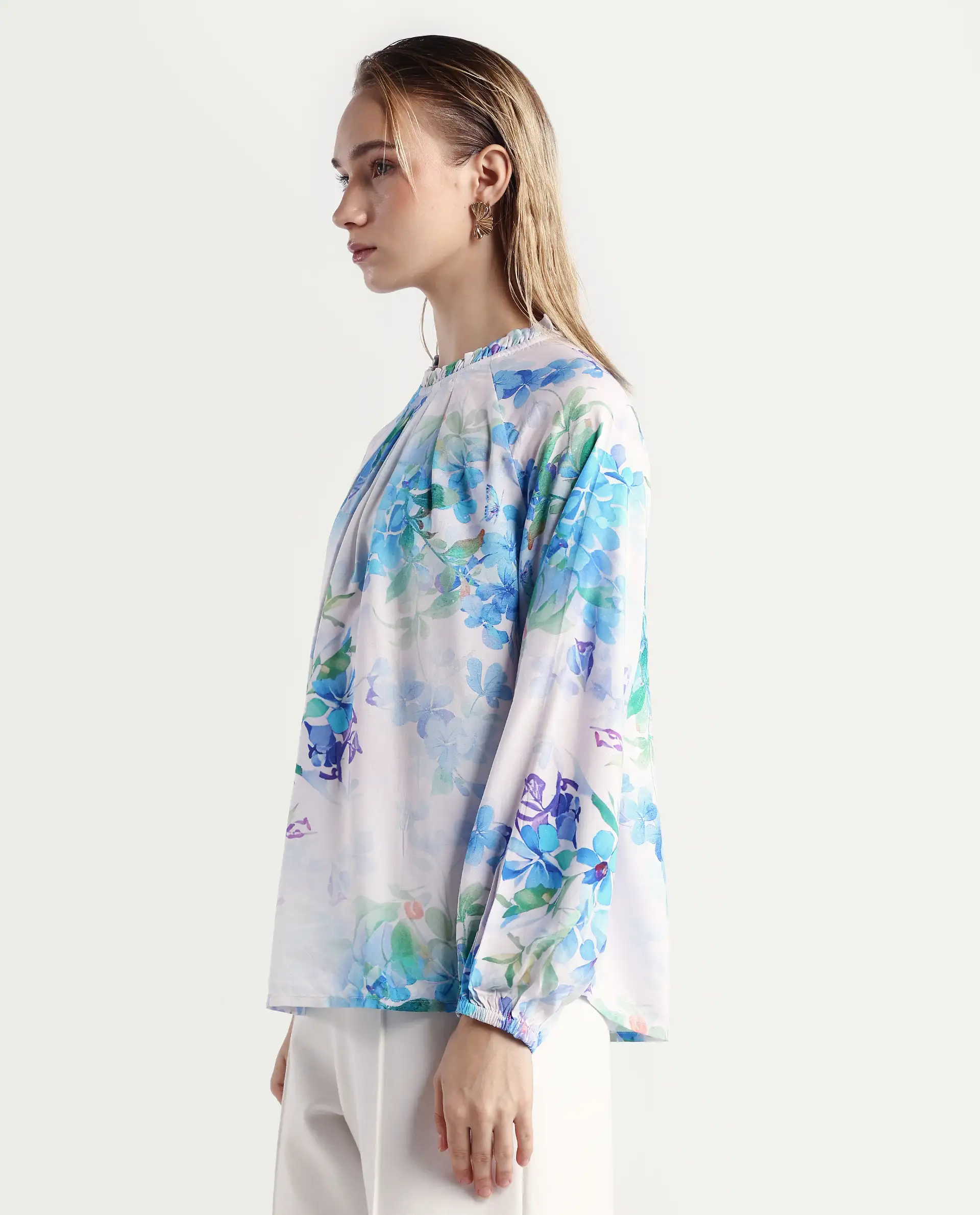 Rareism Women's Rome Light Blue Viscose Crew Neck Floral Print Raglan Sleeve Regular Fit Top - Image 5