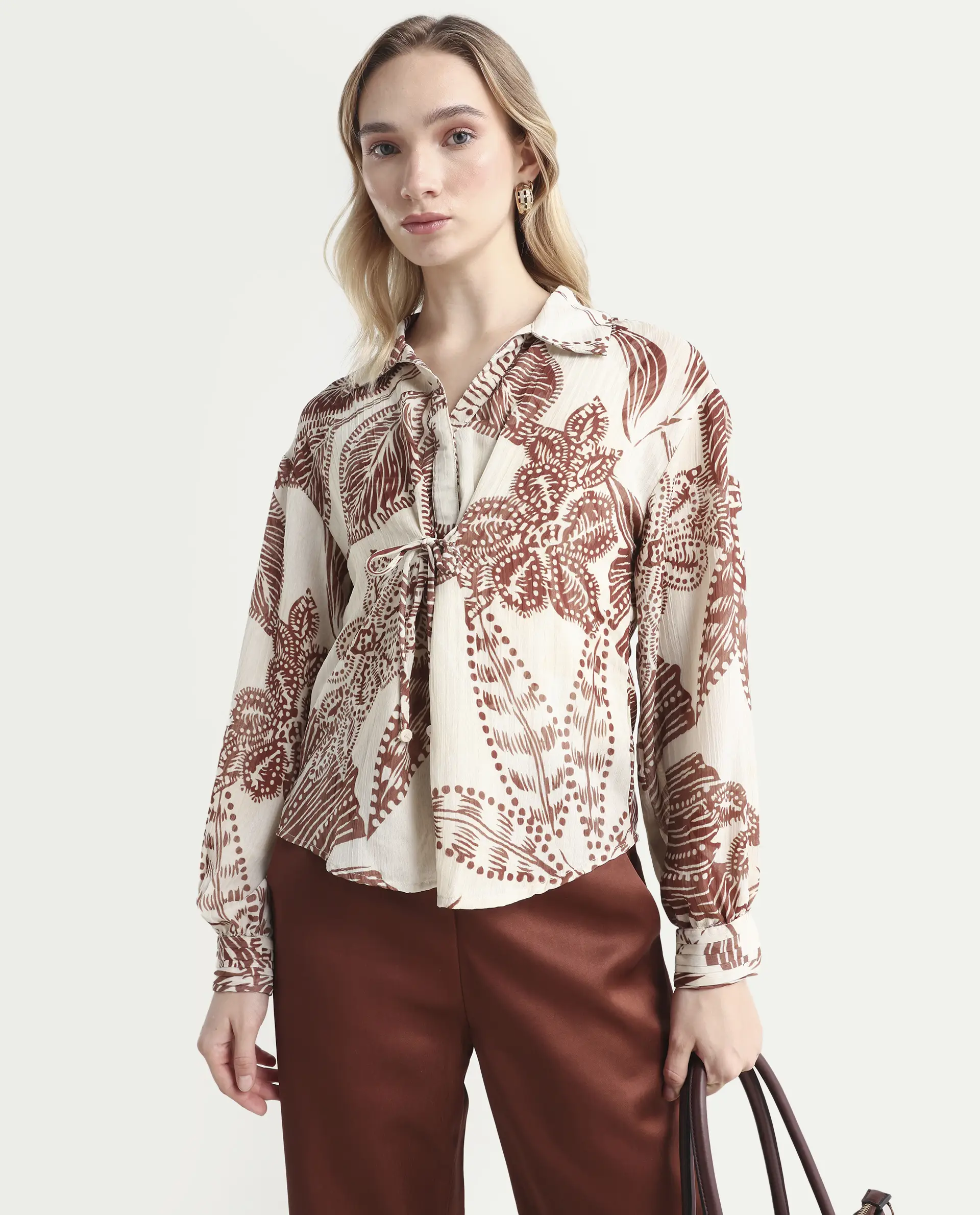 Rareism Women's Ron T Beige Polyester Spread Collar Floral Print Bishop Sleeve Relaxed Fit Top - Image 2