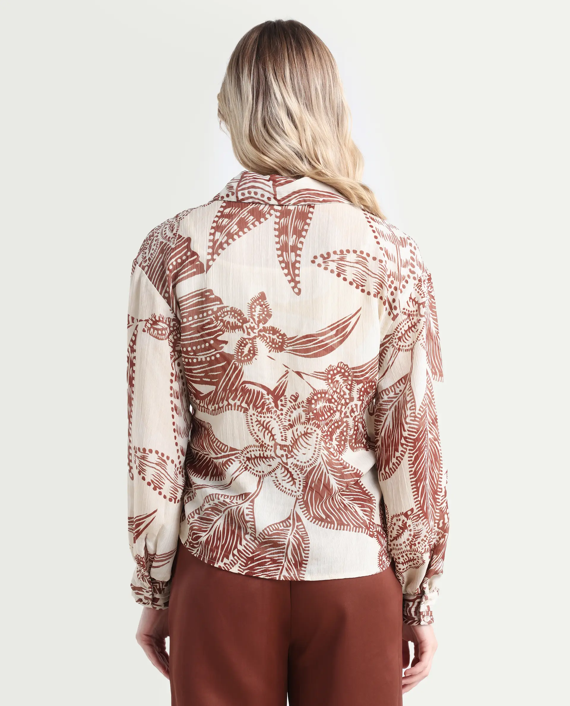 Rareism Women's Ron T Beige Polyester Spread Collar Floral Print Bishop Sleeve Relaxed Fit Top - Image 7
