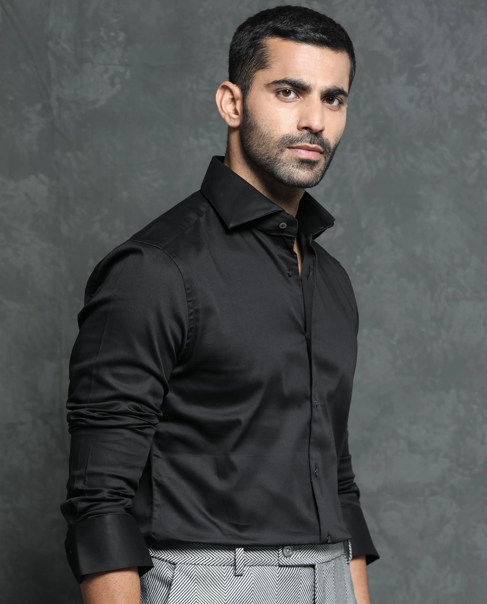 Rare Rabbit Men's Ronas Black Cotton Plain Tailored Fit Full Sleeve Spread Collar Shirt - Image 7