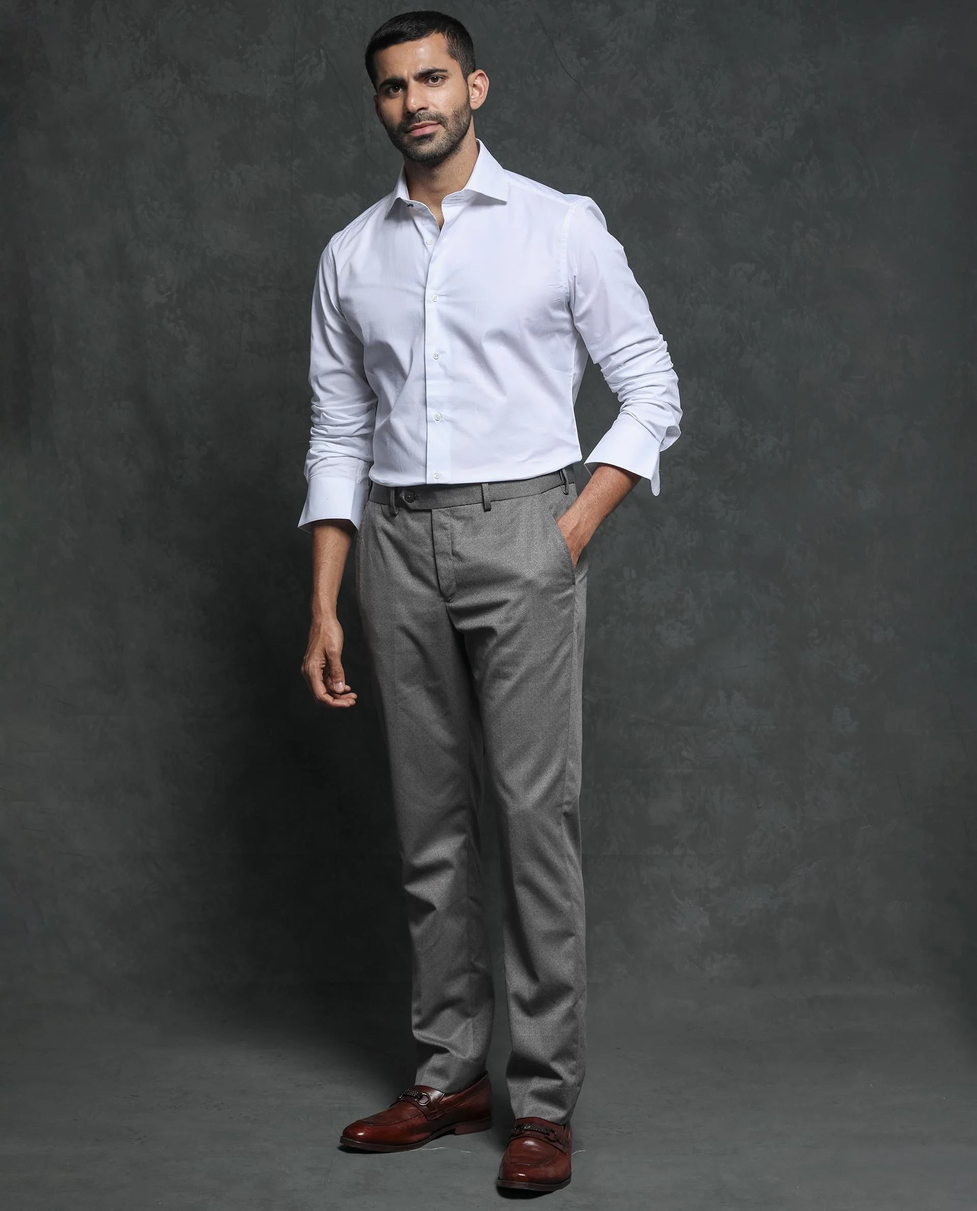 Rare Rabbit Men's Ronas White Cotton Plain Tailored Fit Full Sleeve Collared Shirt - Image 2