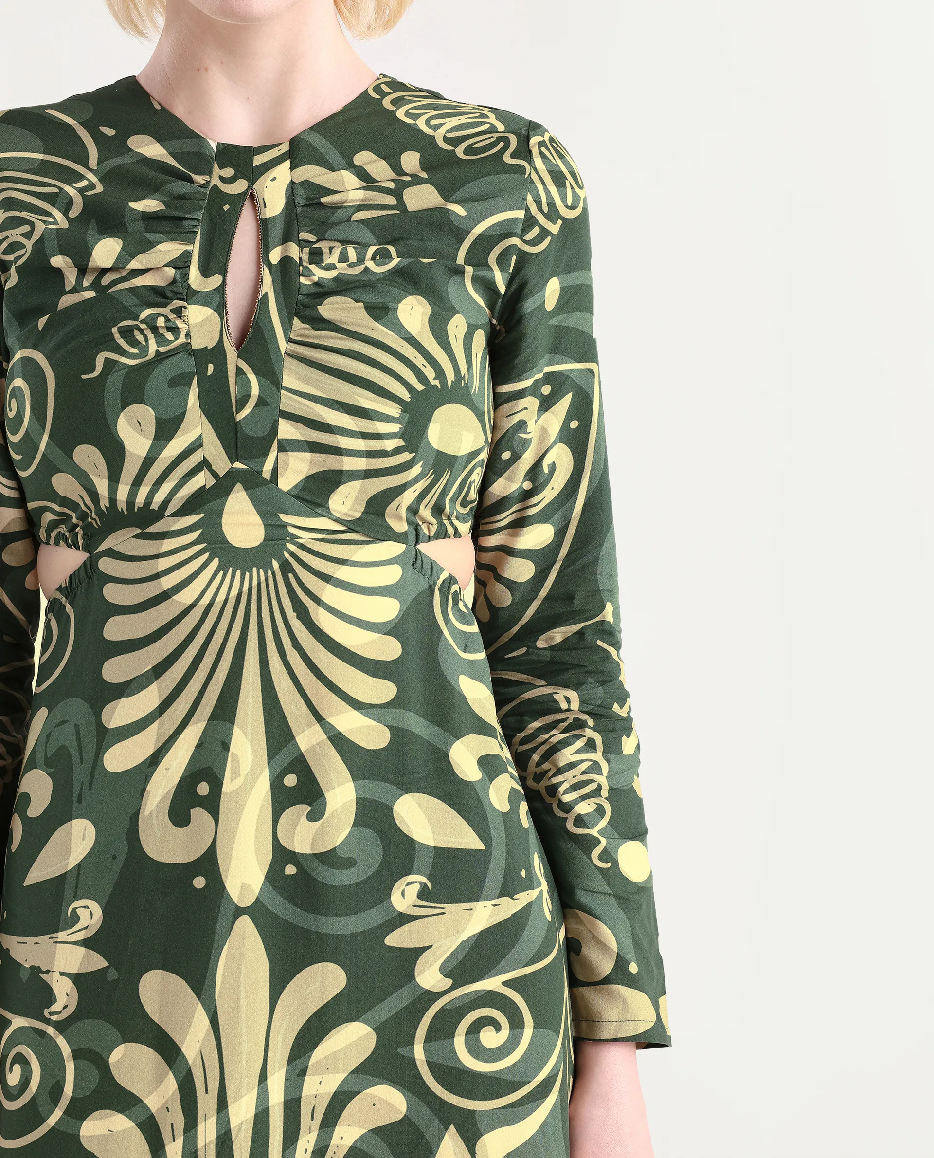 Rareism Women's Ronaz Green Viscose Round Neck Ornamental Print Maxi Fit And Flare Dress - Image 4