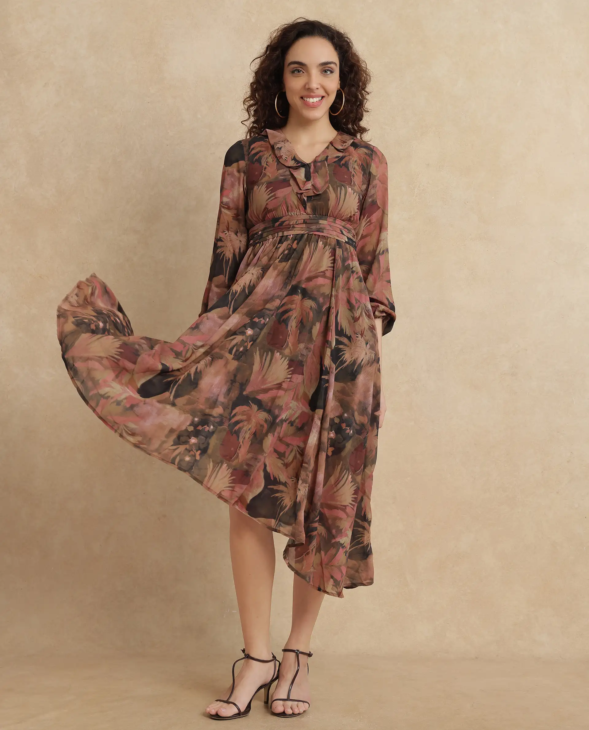 Rareism Women's Ronfriko Dark Green Polyester V-Neck Floral Print Bell Sleeve Midi Fit And Flare Dress - Image 4