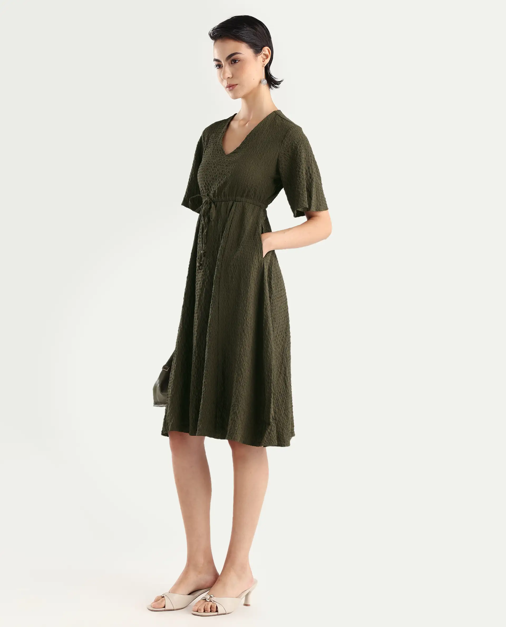Rareism Women's Ronmien Olive Polyester V-Neck Plain Bell Sleeve Midi A-Line Dress - Image 6