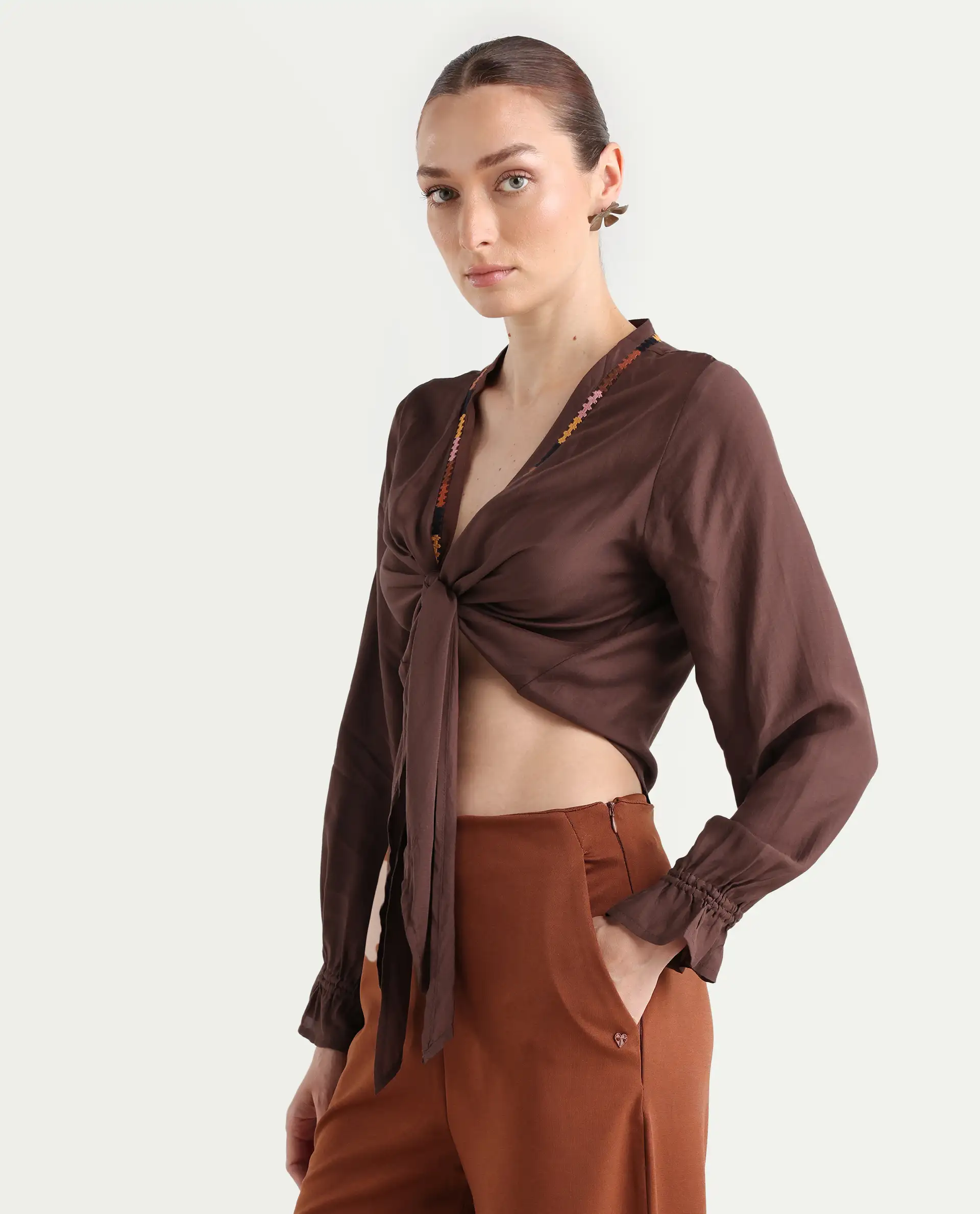 Rareism Women's Ronoko Brown Viscose Blend Collarless Plain Bishop Sleeve Regular Fit Shrug - Image 6