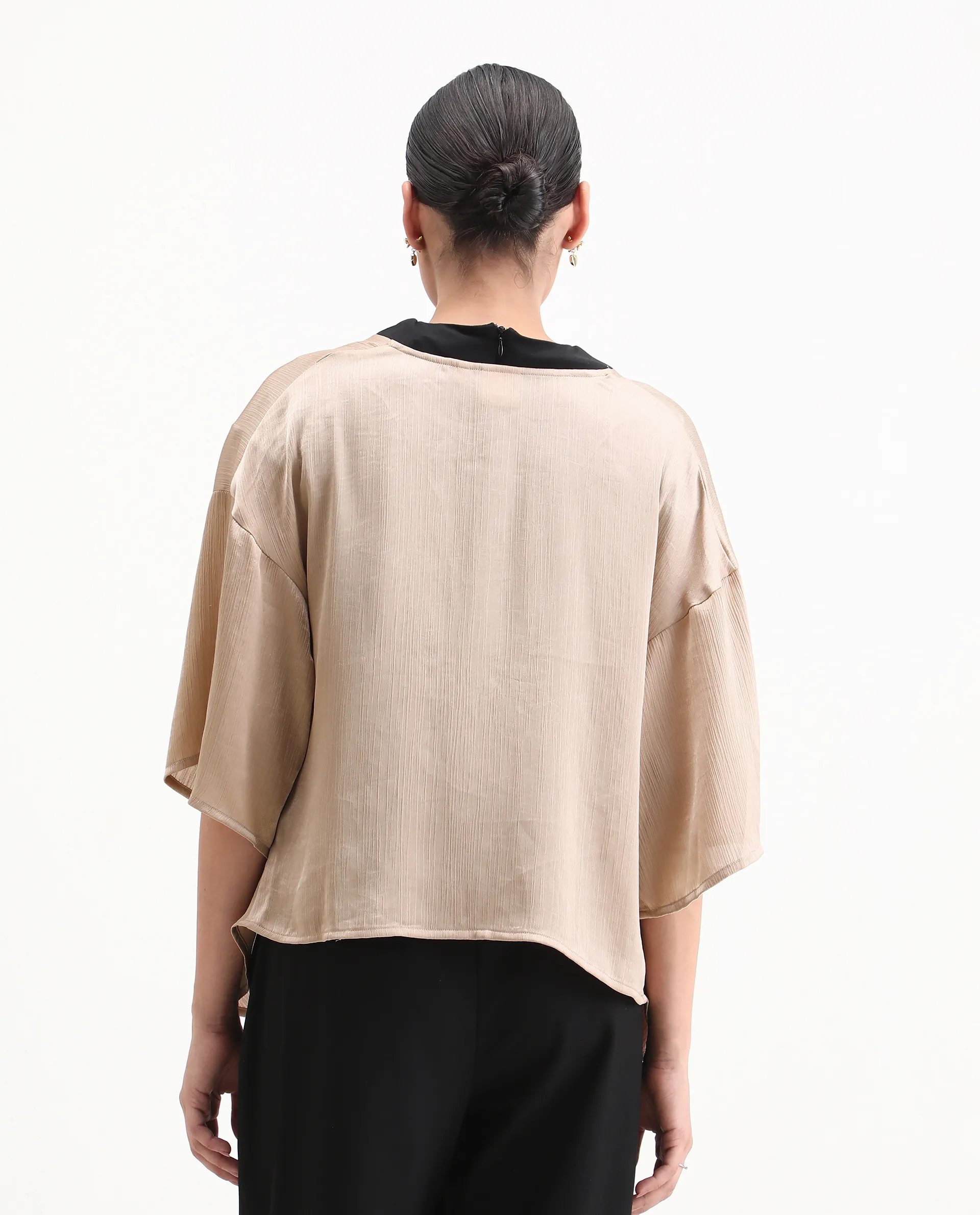 Rareism Women's Ronokya Beige Polyester Collarless Plain Kimono Sleeve Relaxed Fit Shrug - Image 3