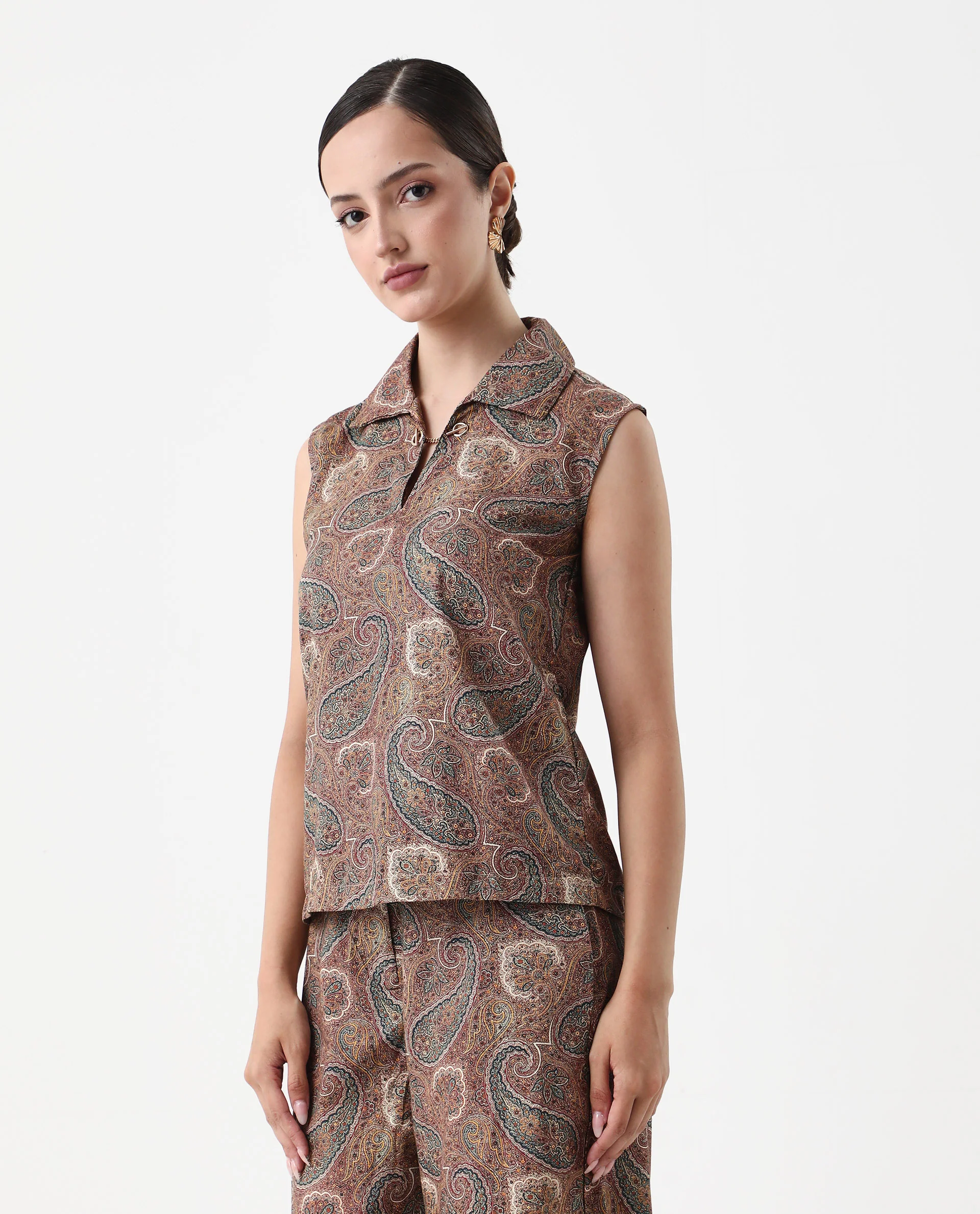 Rareism Women's Ronoro-T Multi Cotton Spread Collar Paisley Print Sleeveless Boxy Fit Top - Image 5