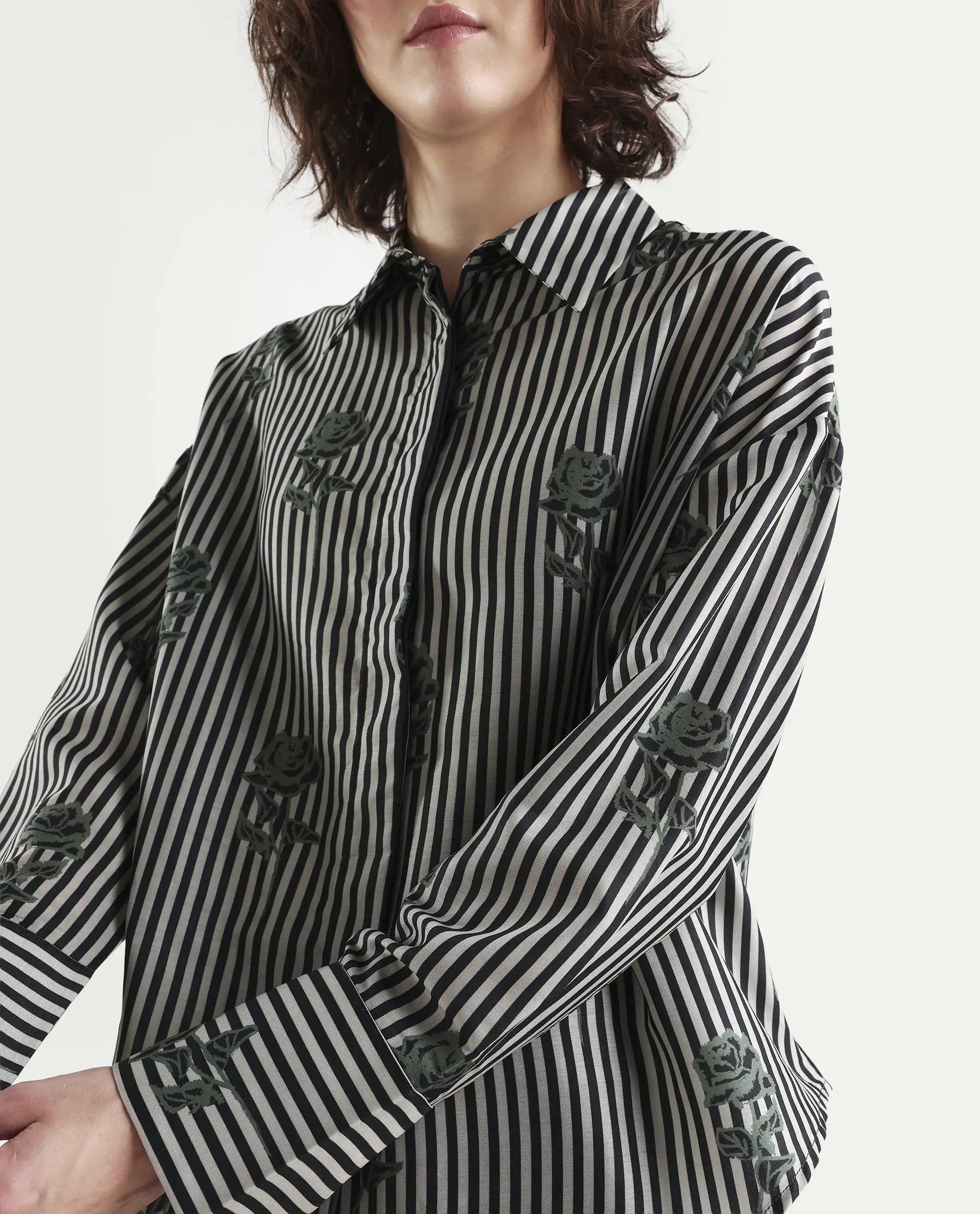 Rareism Women's Ronrayzo Dark Green Polyester Spread Collar Striped Cuffed Sleeve Regular Fit Shirt - Image 4