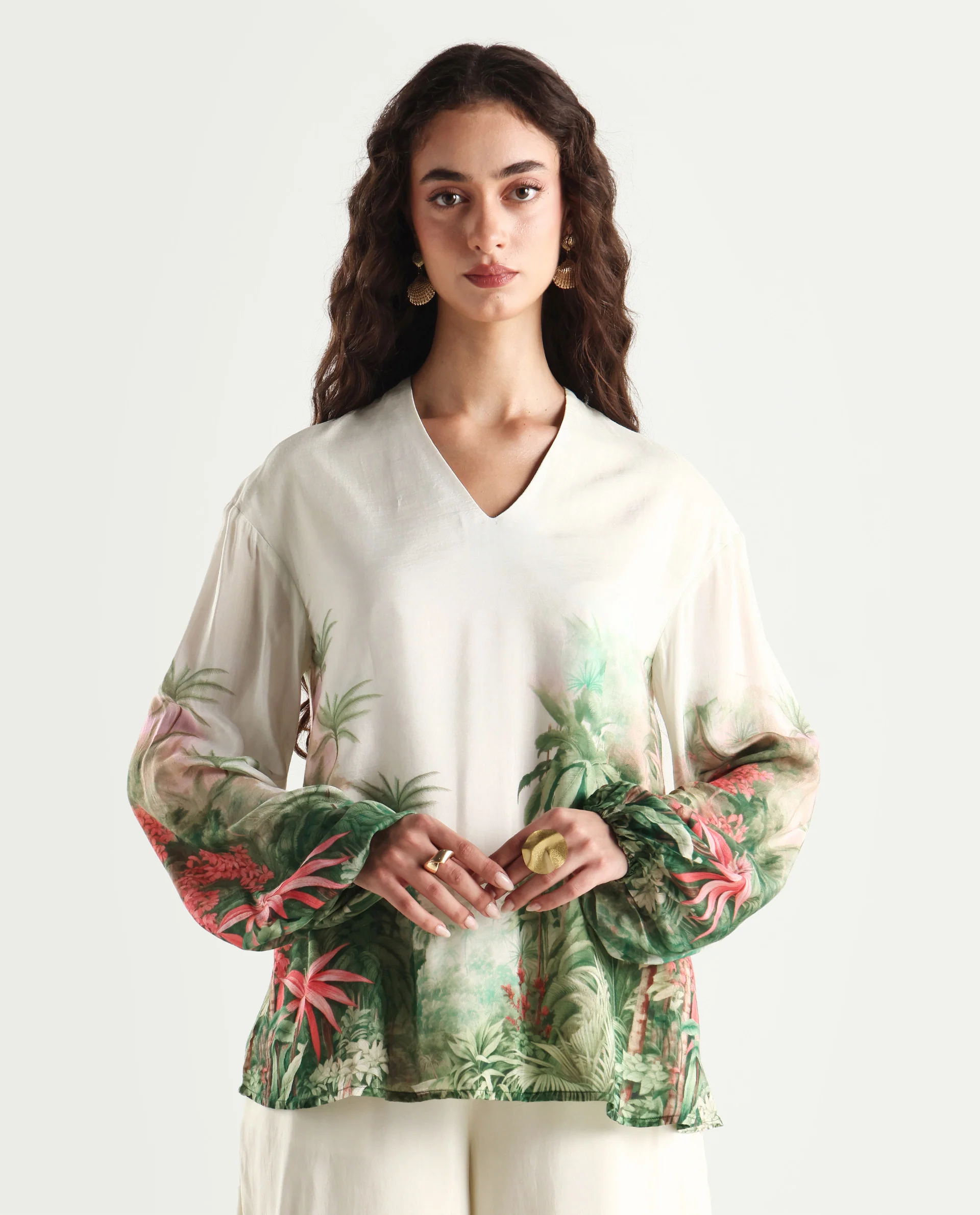Rareism Women's Rontro T Green Cotton Blend V-Neck Tropical Print Bishop Sleeve Regular Fit Top - Image 3