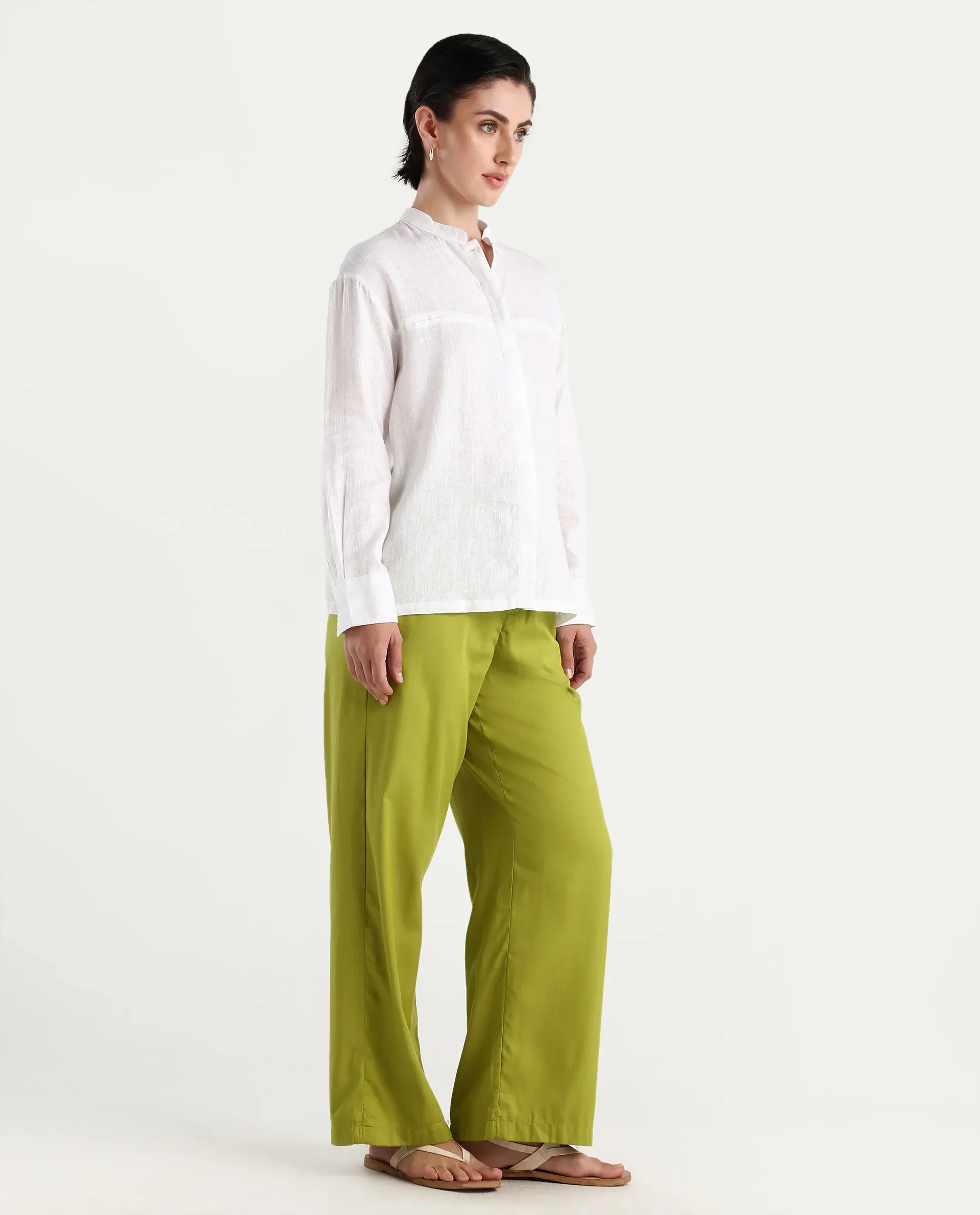 Rareism Women's Ronuo Olive Cotton Plain Ankle Length Straight Fit Trouser - Image 6