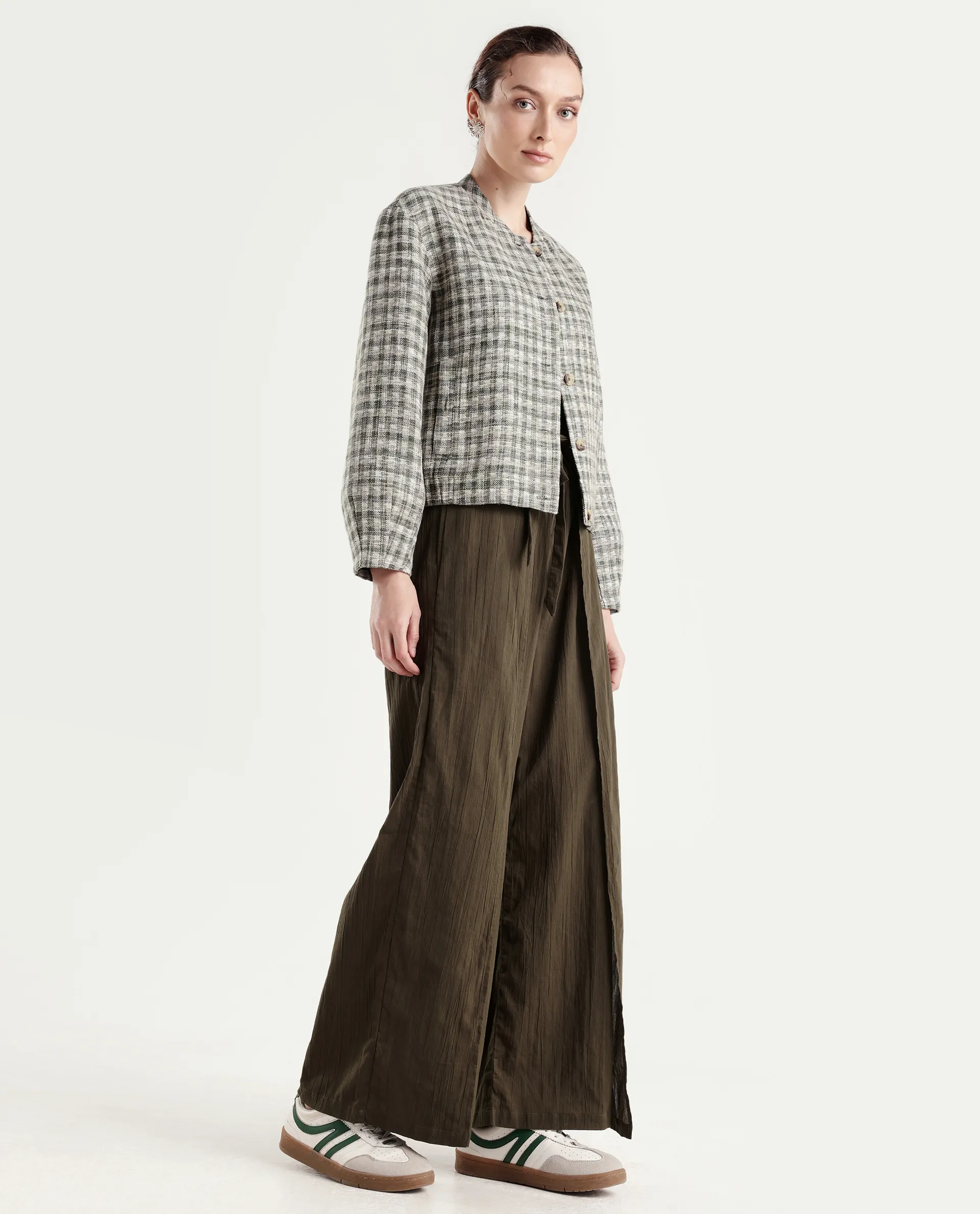 Rareism Women's Ronuzy Olive Cotton Wrap Plain Trouser - Image 5
