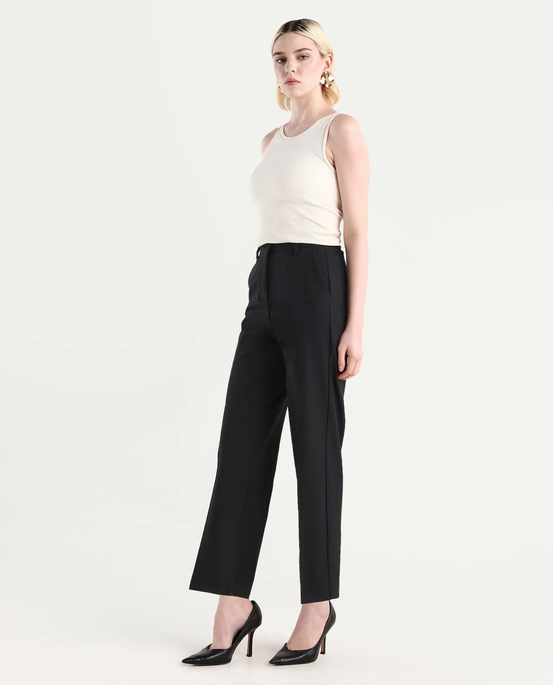 Rareism Women's Ronwip Black Polyester Blend Plain Ankle Length Straight Fit Trouser - Image 4