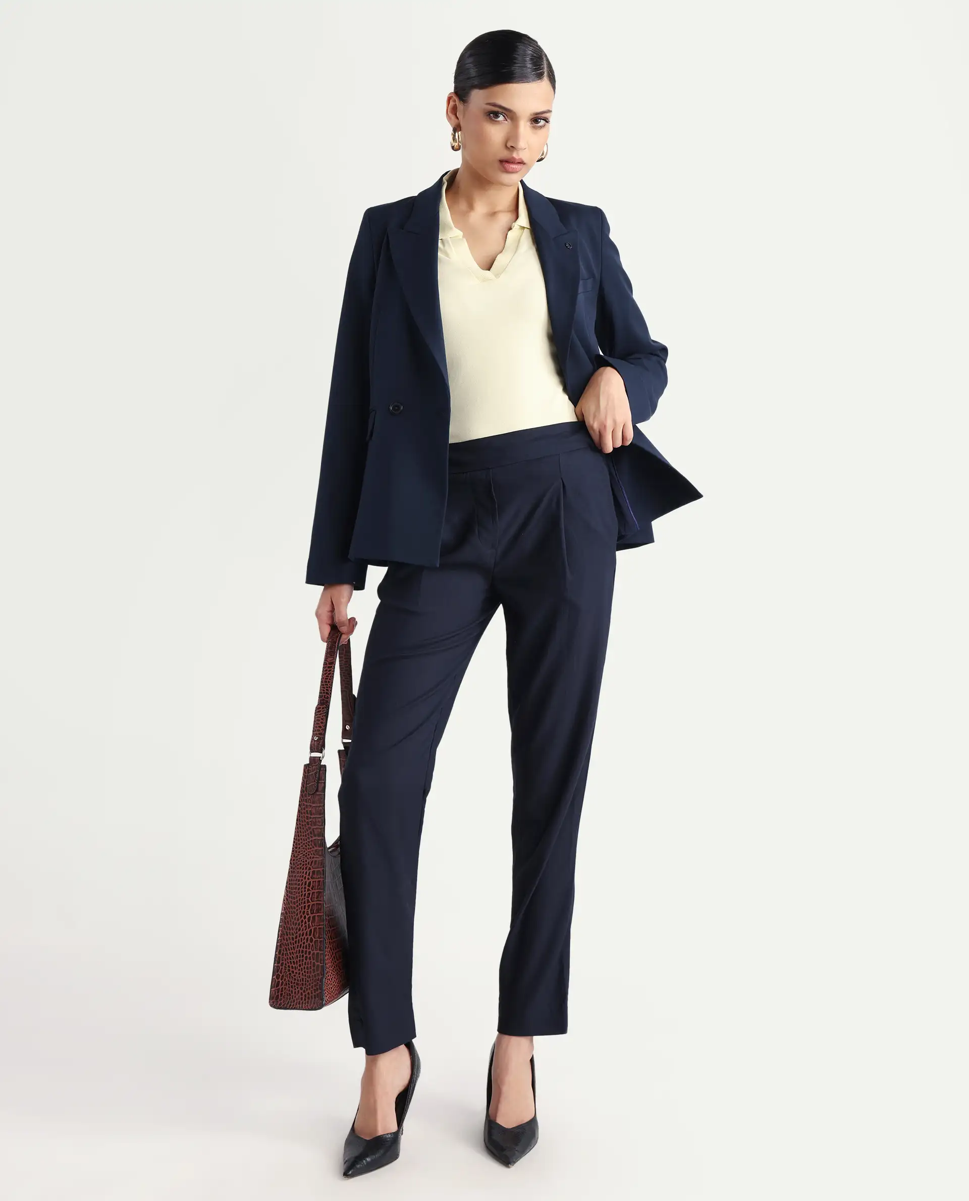 Rareism Women's Rosalia Navy Polyester Blend Plain Ankle Length Relaxed Fit Trouser - Image 2