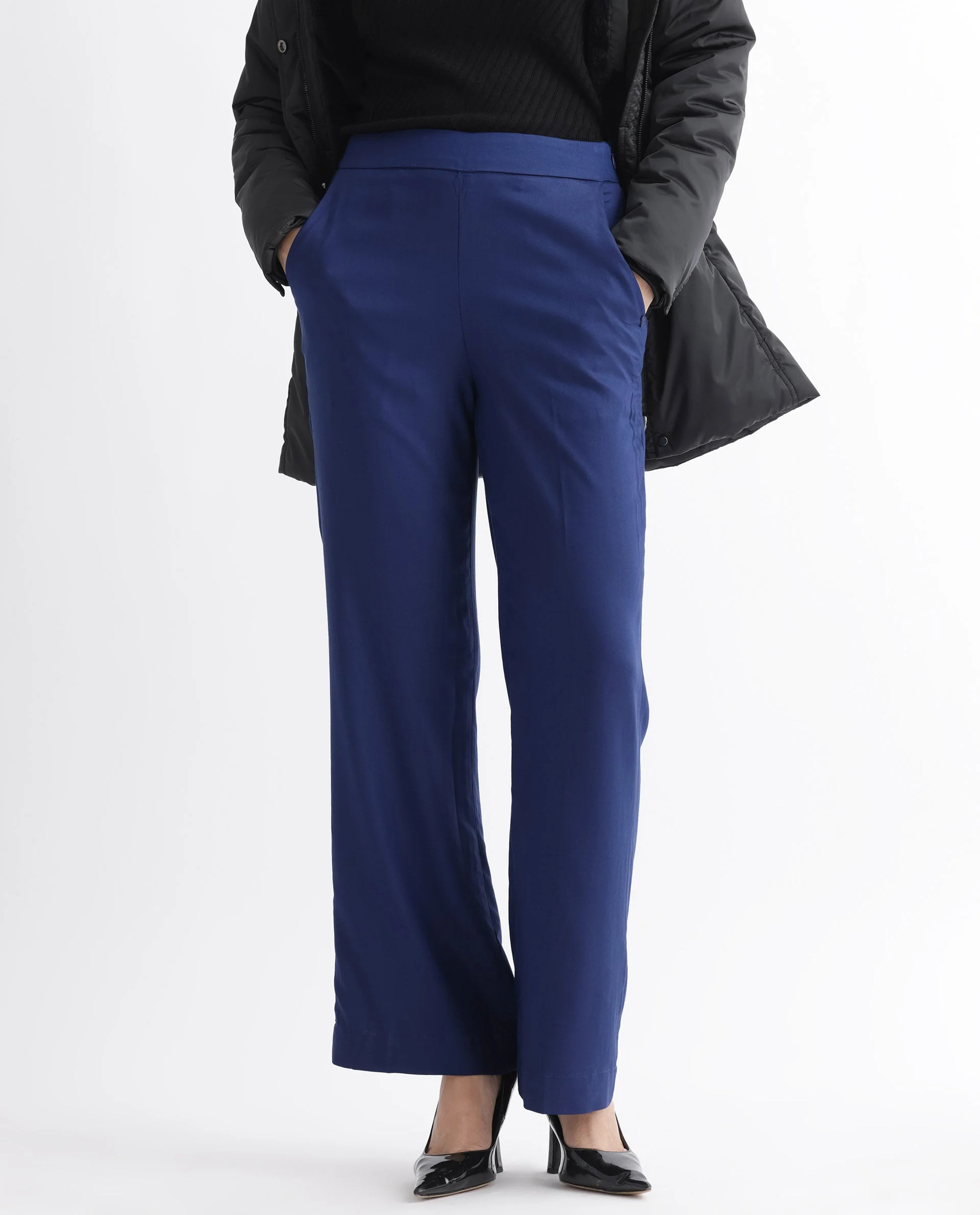 Rareism Women's Rotel Navy Polyester Plain Ankle Length Relaxed Fit Trouser - Image 2