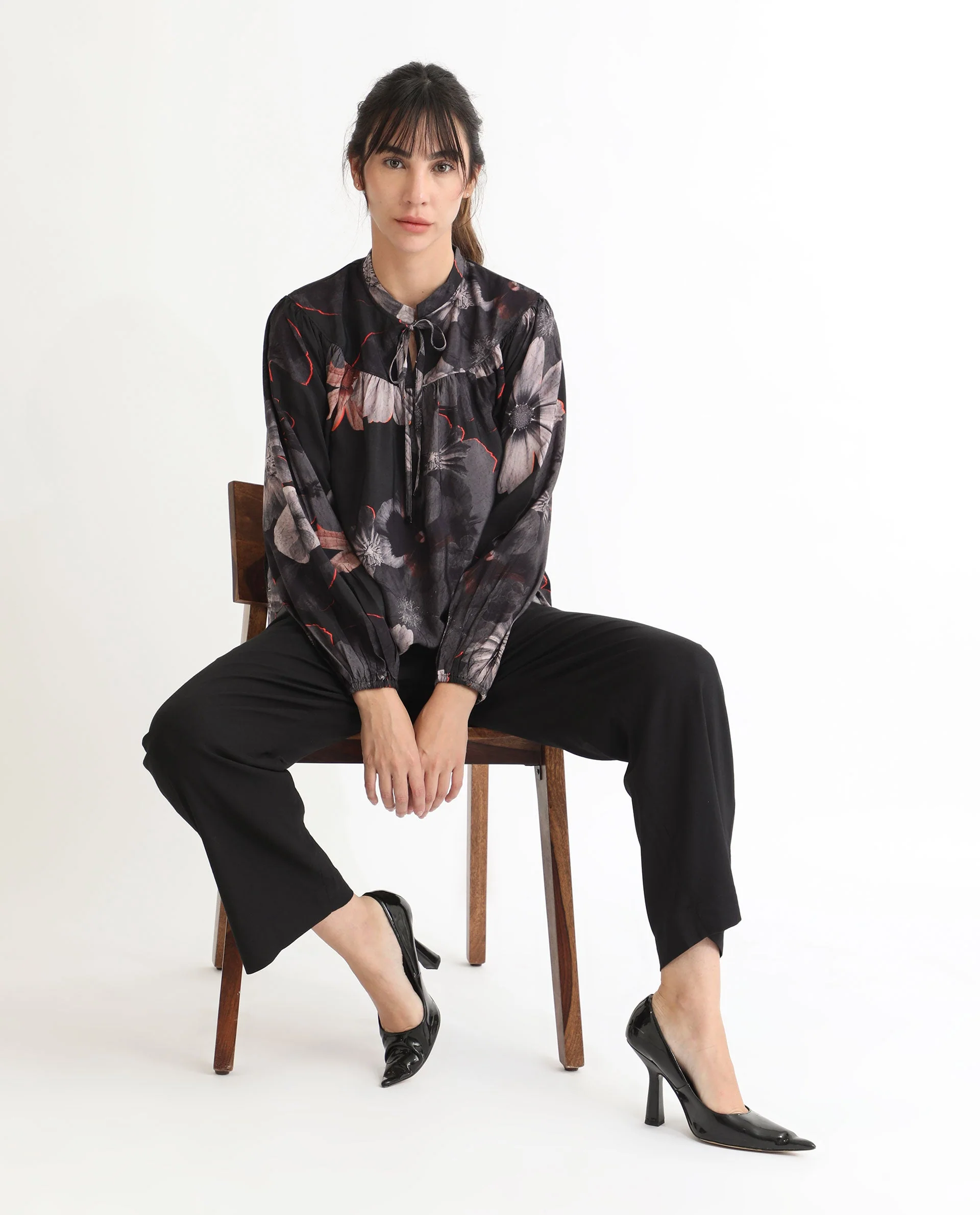 Rareism Women's Rothal Black Polyester Blend Tie-Up Neck Floral Print Balloon Sleeve Relaxed Fit Top - Image 2