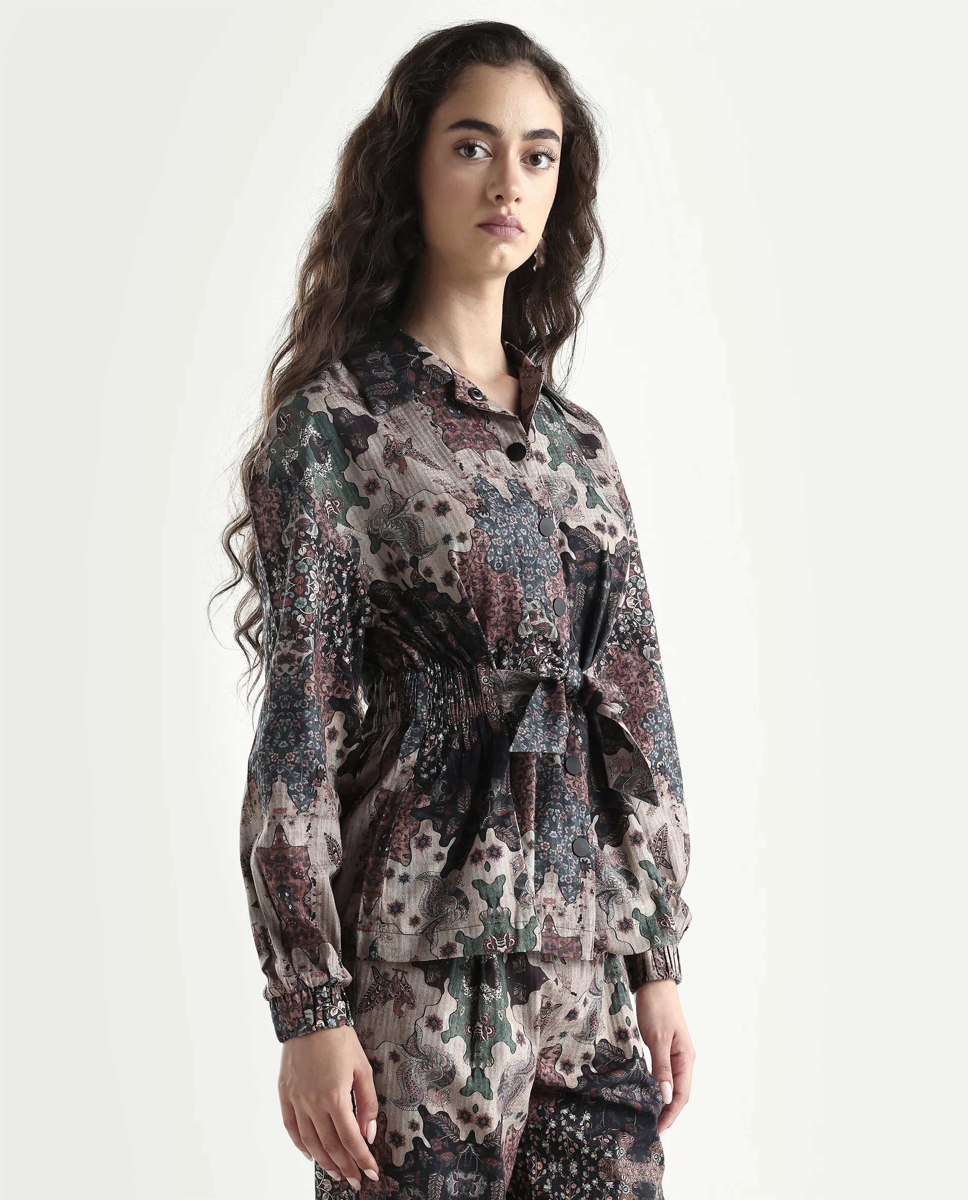 Rareism Women's Rotika Dark Multi Cotton Blend Spread Collar Abstract Print Regular Fit Jacket - Image 6