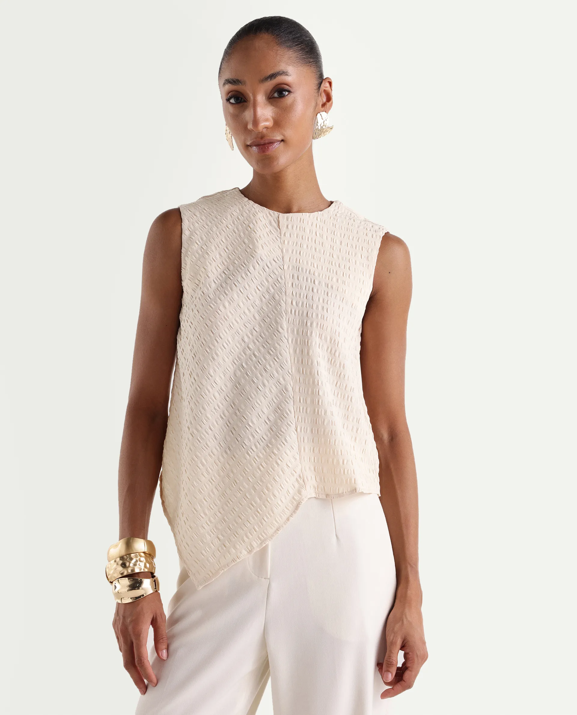 Rareism Women's Roulo-R Beige Polyester Sleeveless Crew Neck Button Relaxed Plain Top