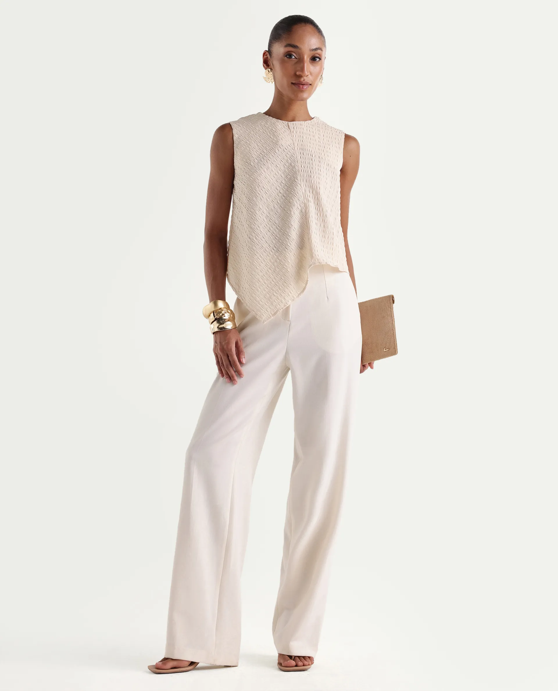 Rareism Women's Roulo-R Beige Polyester Sleeveless Crew Neck Button Relaxed Plain Top - Image 2