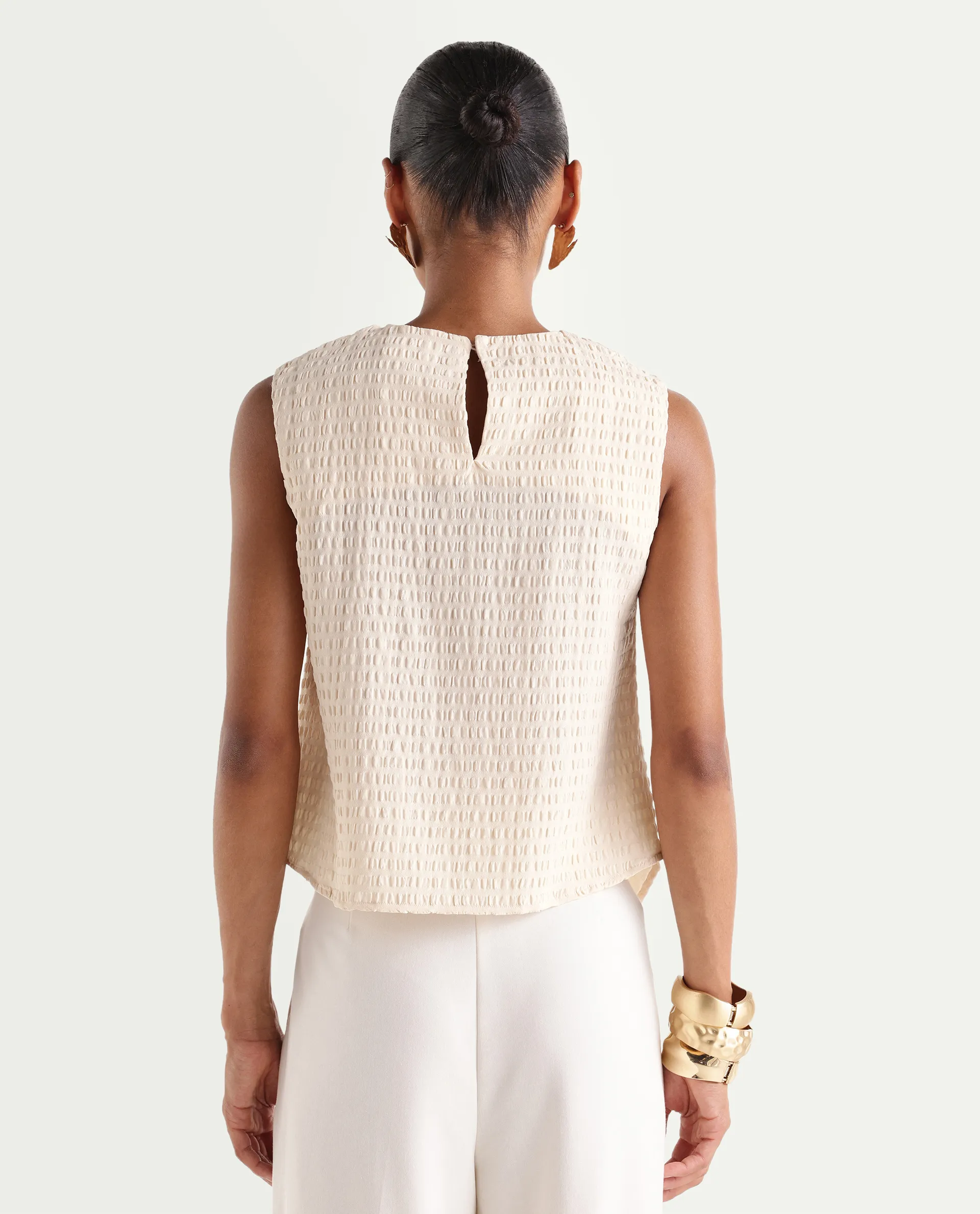 Rareism Women's Roulo-R Beige Polyester Sleeveless Crew Neck Button Relaxed Plain Top - Image 7