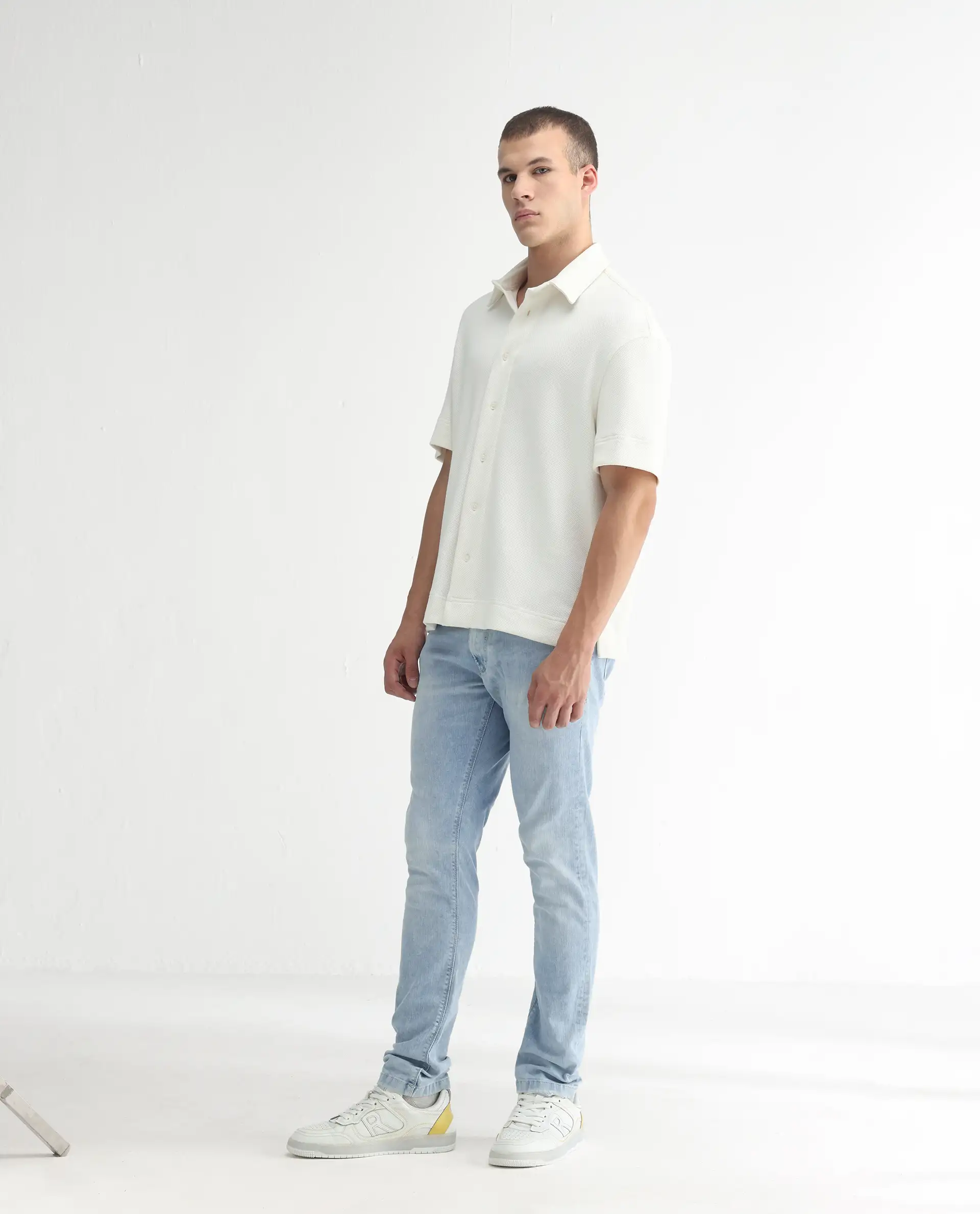 Rare Rabbit Men's Roune Light Blue Cotton Plain Hawk Slim Fit Jeans - Image 6