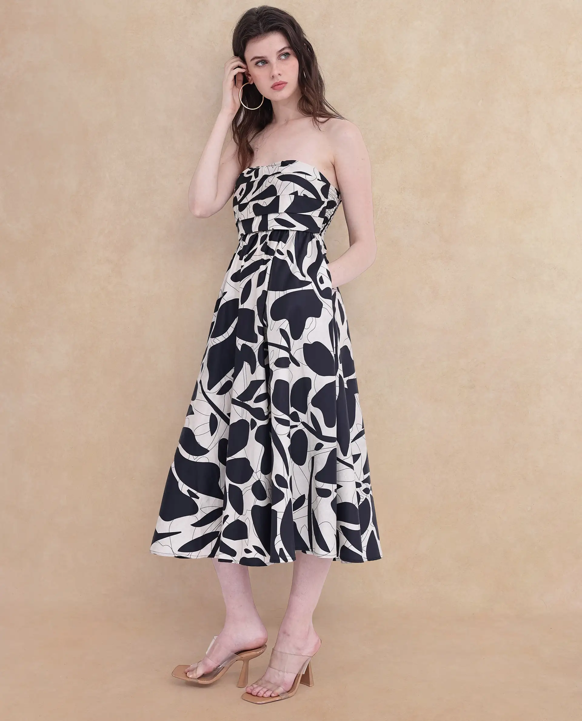 Rareism Women's Rowera Black Cotton Shoulder Strap Abstract Print Sleeveless Midi Fit And Flare Dress - Image 5