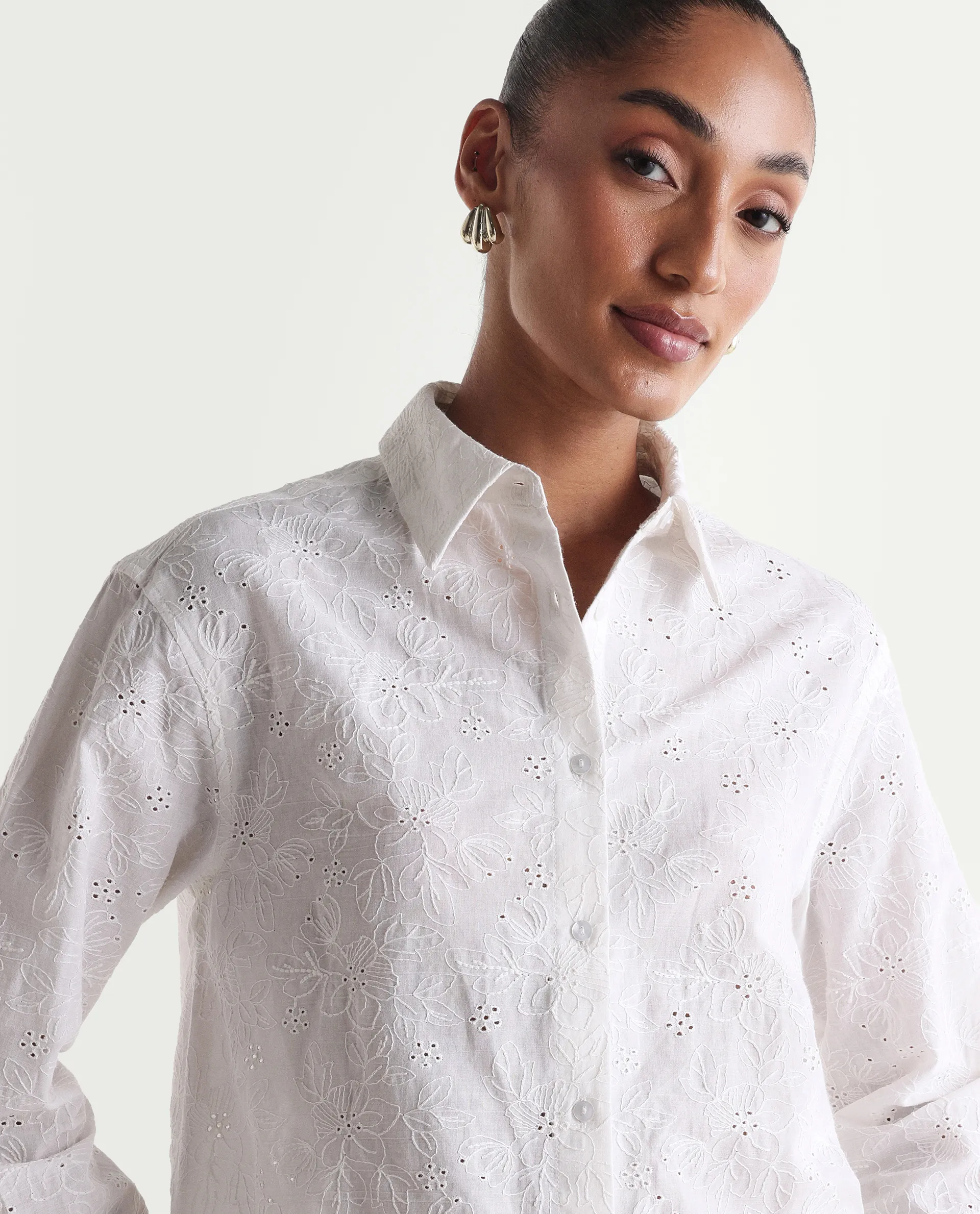Rareism Women's Ruco Primary White Cotton Full Sleeve Spread Collar Relaxed Fit Shirt - Image 4