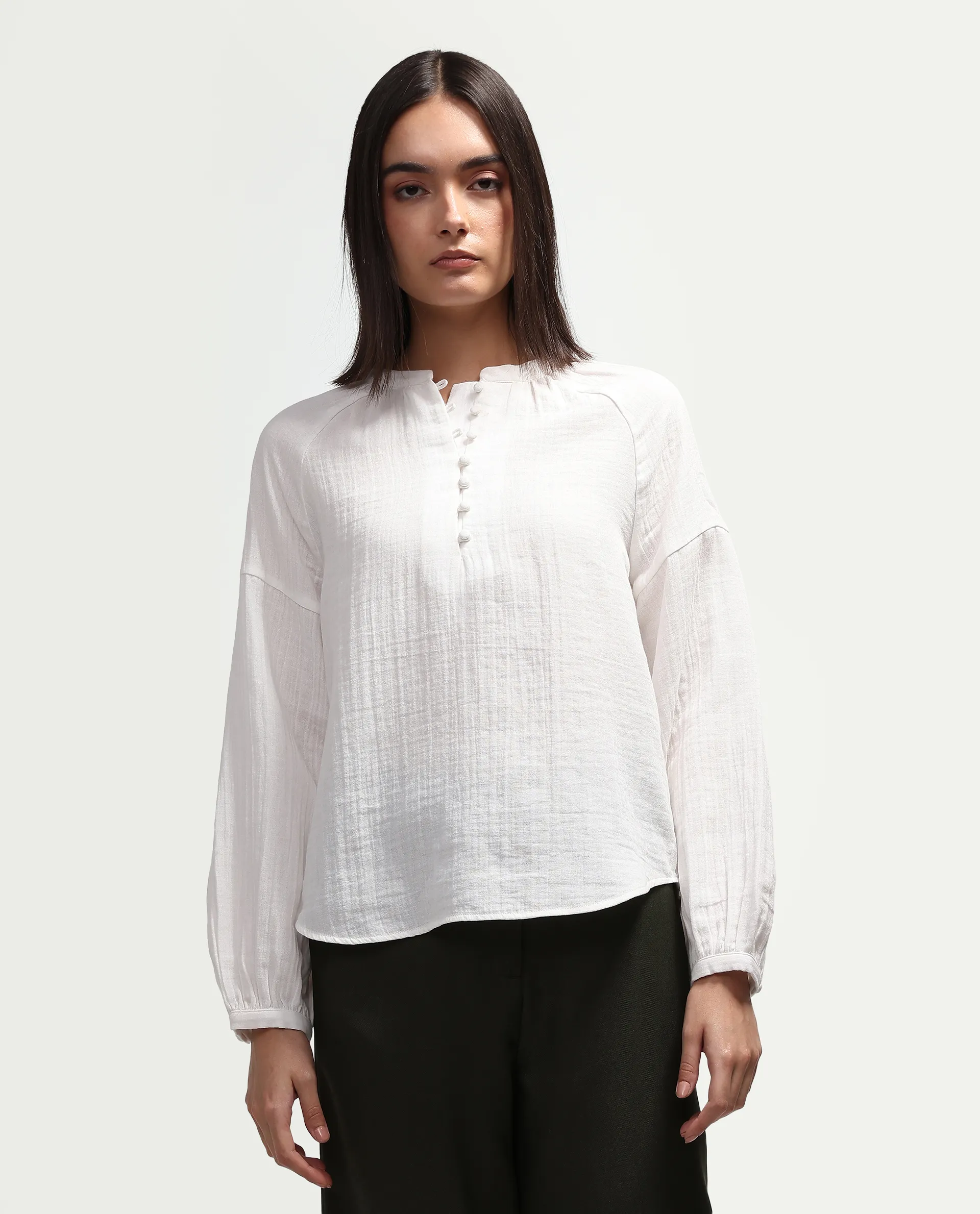 Rareism Women's Rudin White Cotton Band Collar Relaxed Plain Top - Image 3