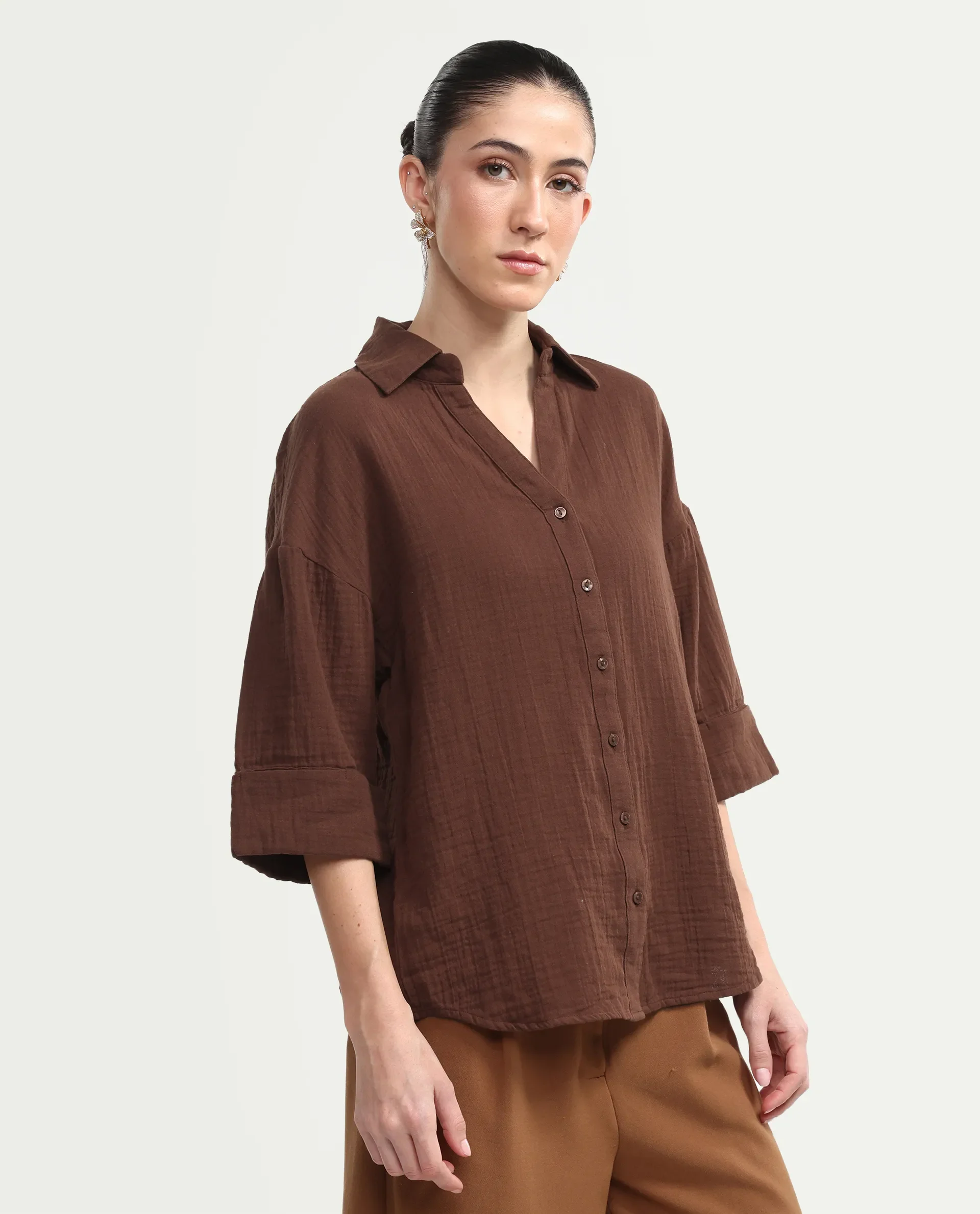 Rareism Women's Rudoc-T Brown Cotton Johnny Collar Oversized Plain Shirt - Image 6