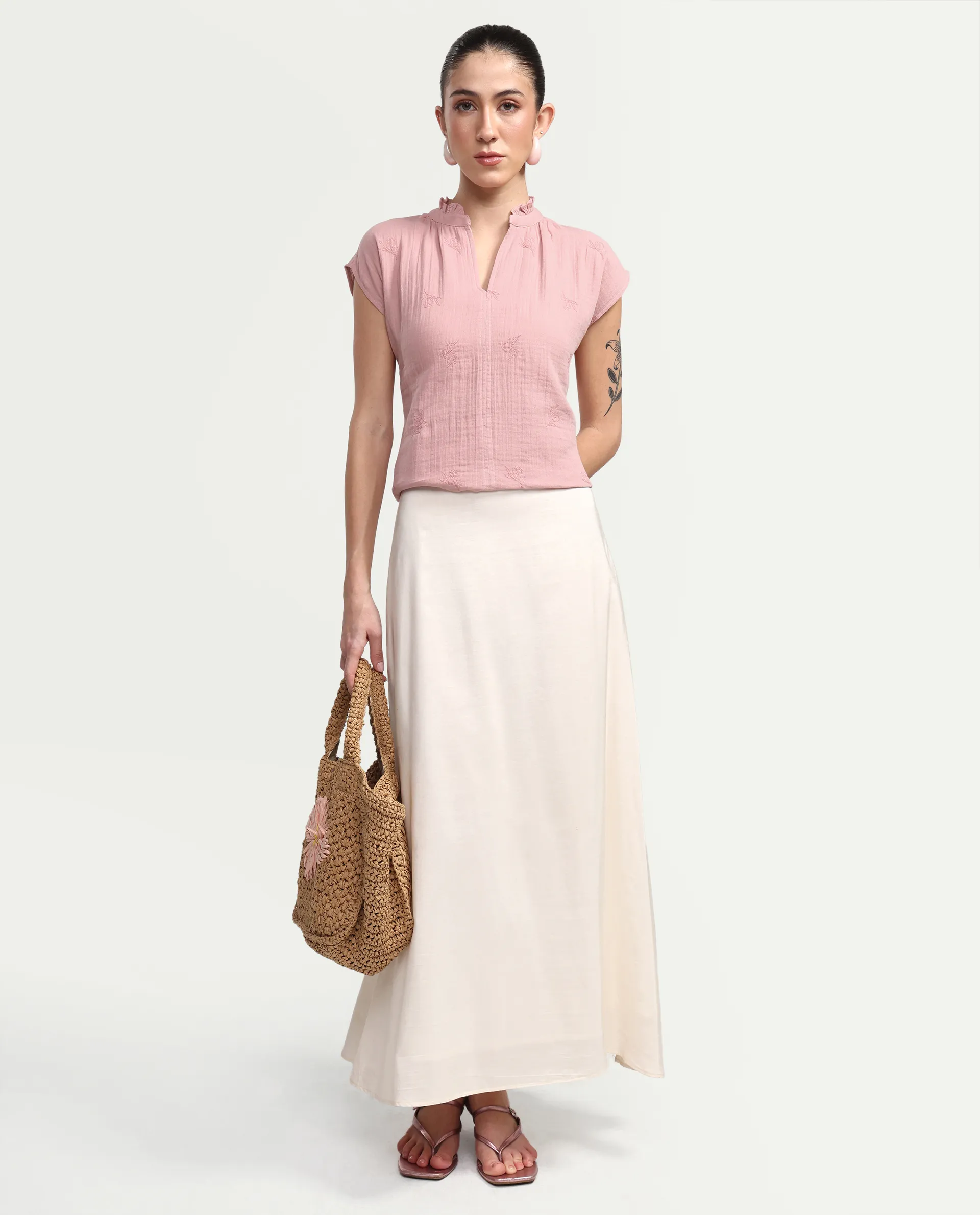 Rareism Women's Rudub Dusky Pink Cotton Ruffled Neck Regular Plain Top - Image 2