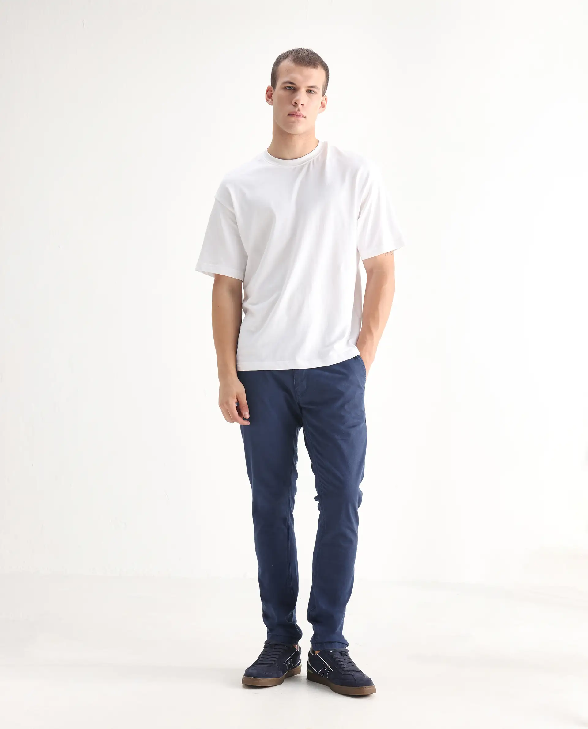 Rare Rabbit Men's Ruiz Blue Cotton Plain Hawk Slim Fit Jeans - Image 3