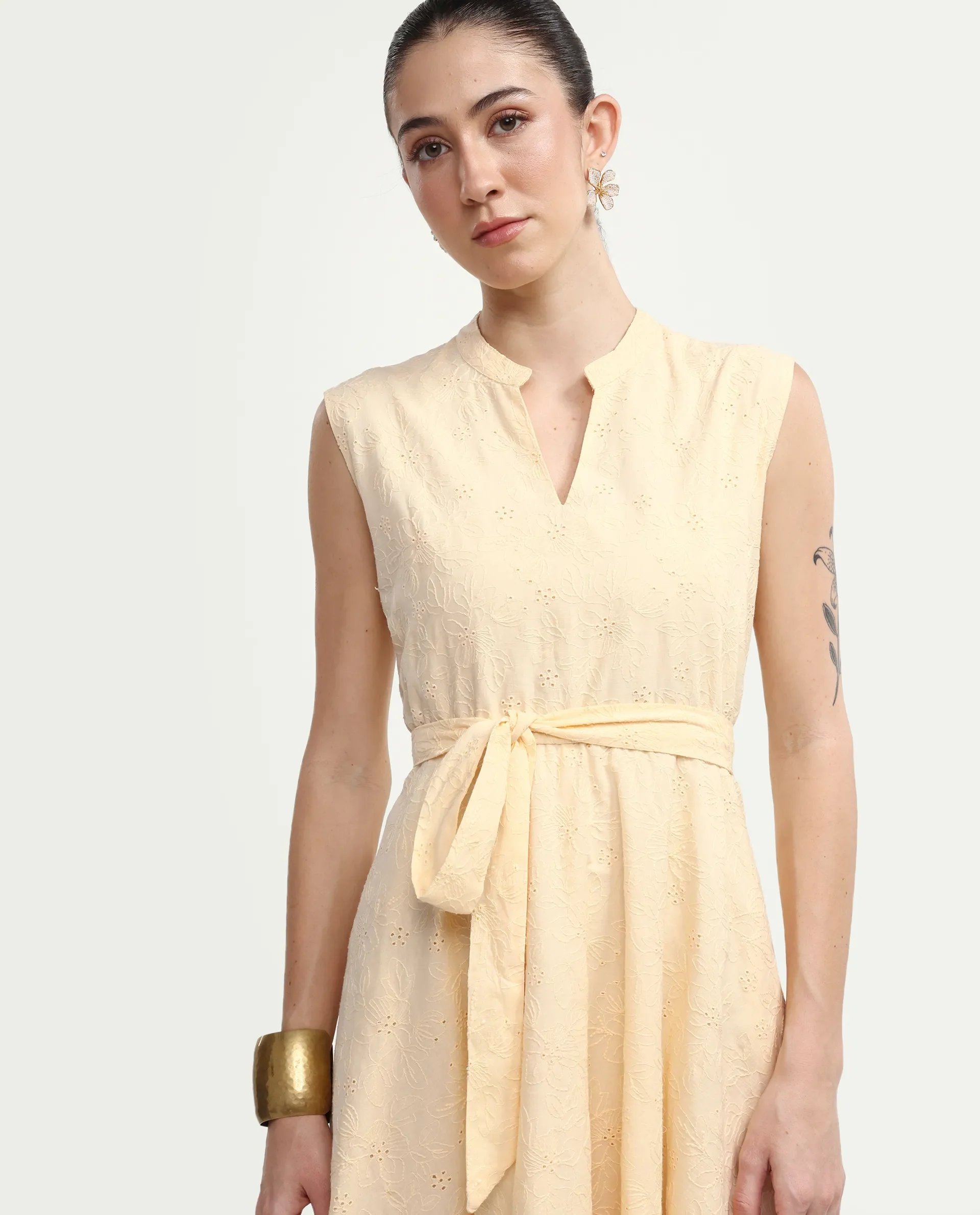 Rareism Women's Rumi Pastel Yellow Cotton Sleeveless Band Collar Regular Fit Plain Dress - Image 4