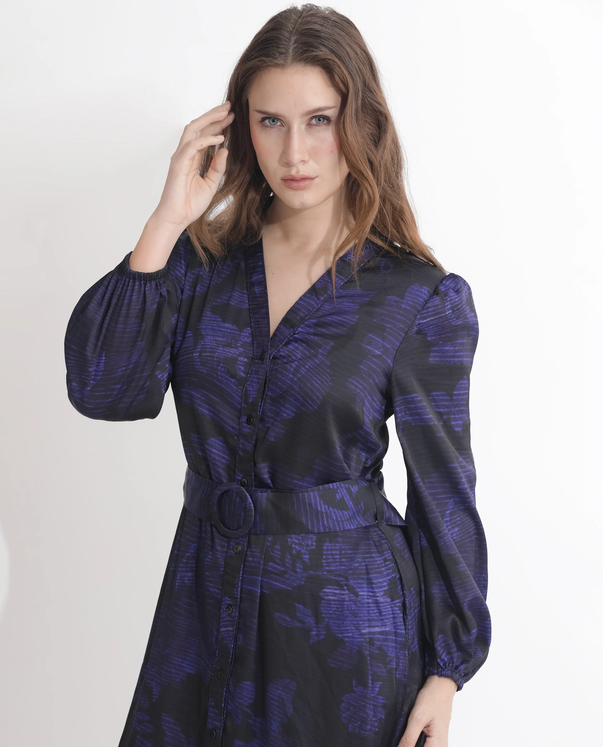 Rareism Women's Rupper Dark Navy Polyester V-Neck Abstract Print Bishop Sleeve Maxi Relaxed Fit Dress - Image 4