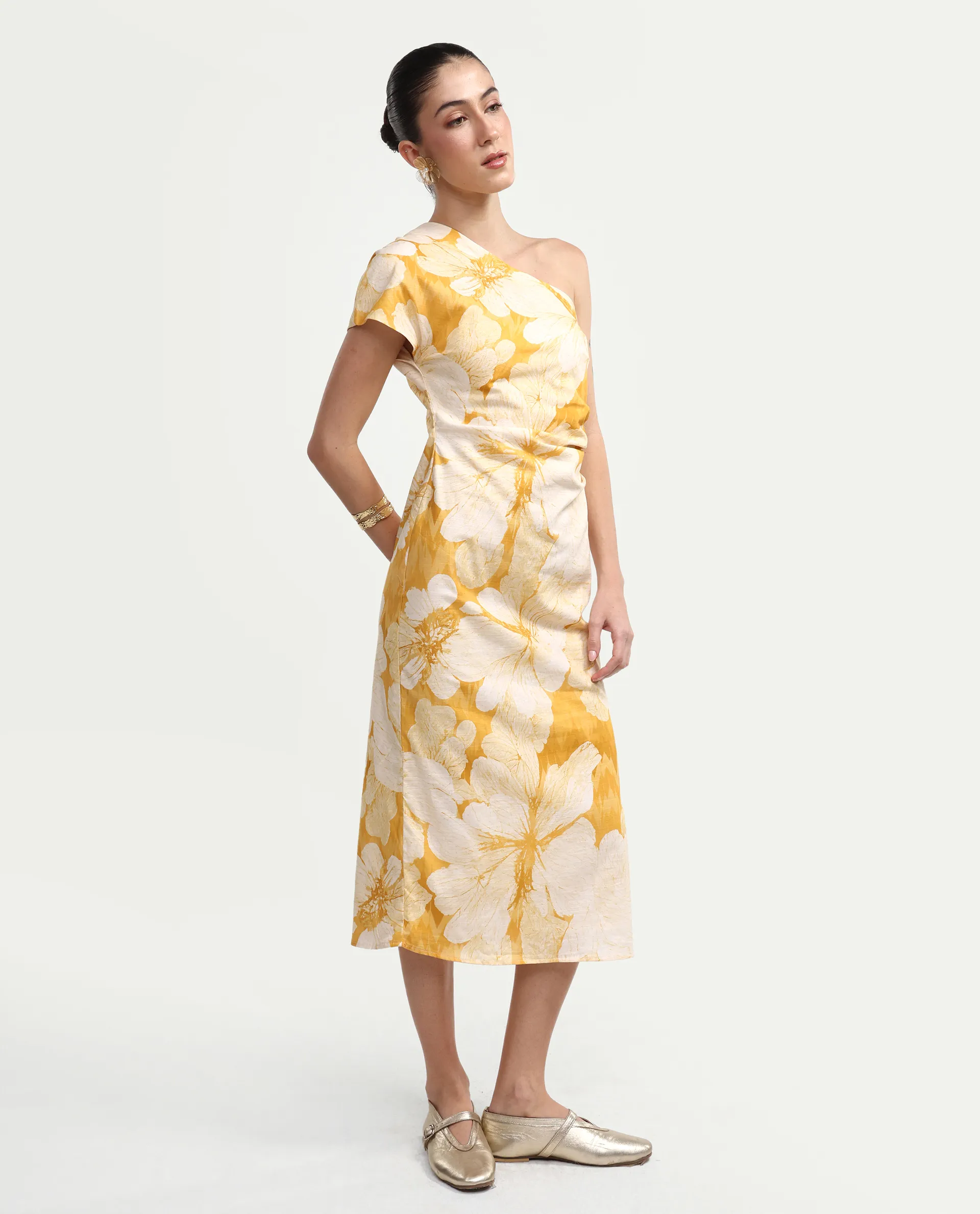 Rareism Women's Rusli Mustard Cotton One Shoulder Fitted Floral Print Dress - Image 6