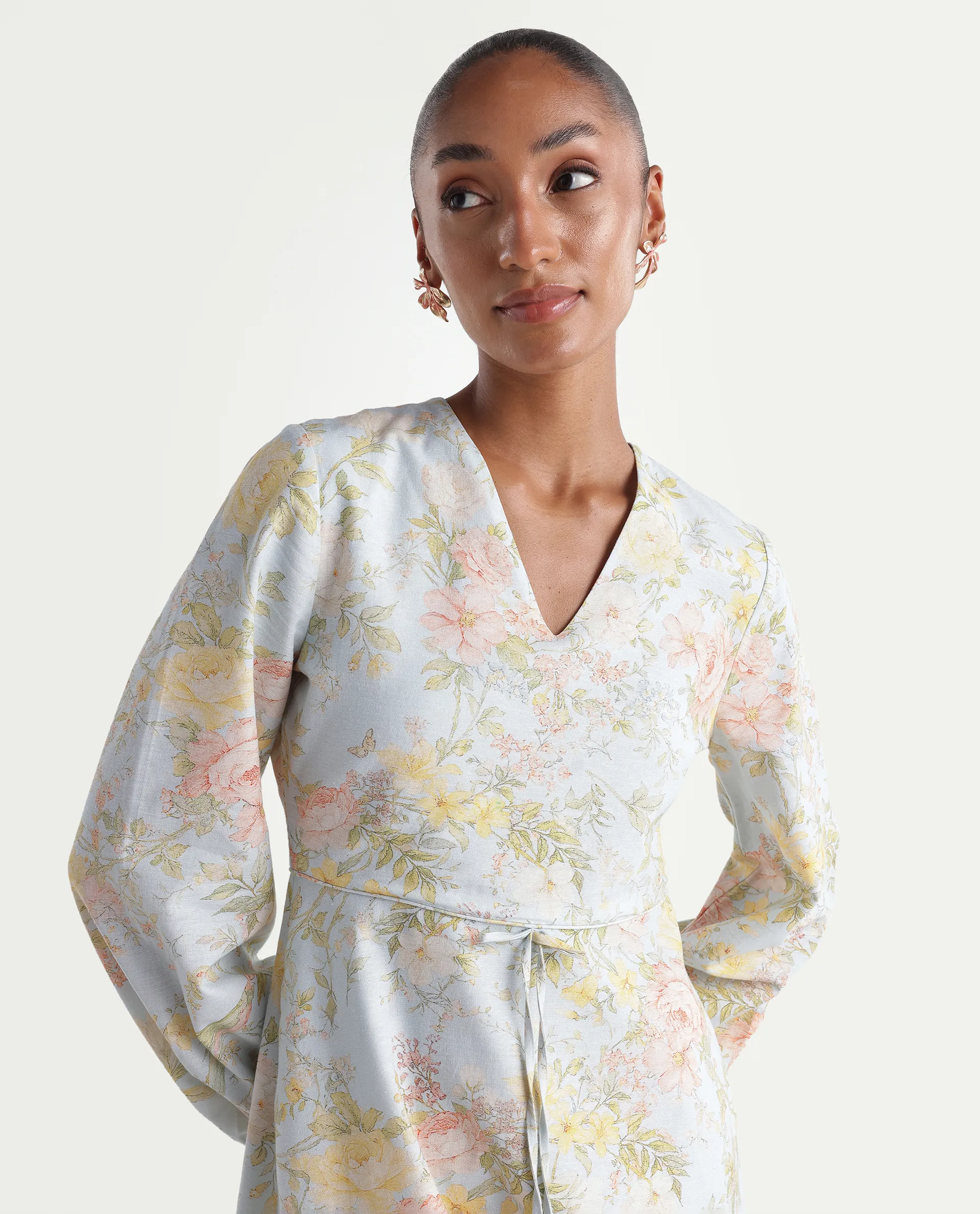 Rareism Women's Ruzim Pastel Blue Viscose Blend Fabric V-Neck Fit And Flare Floral Print Dress - Image 3
