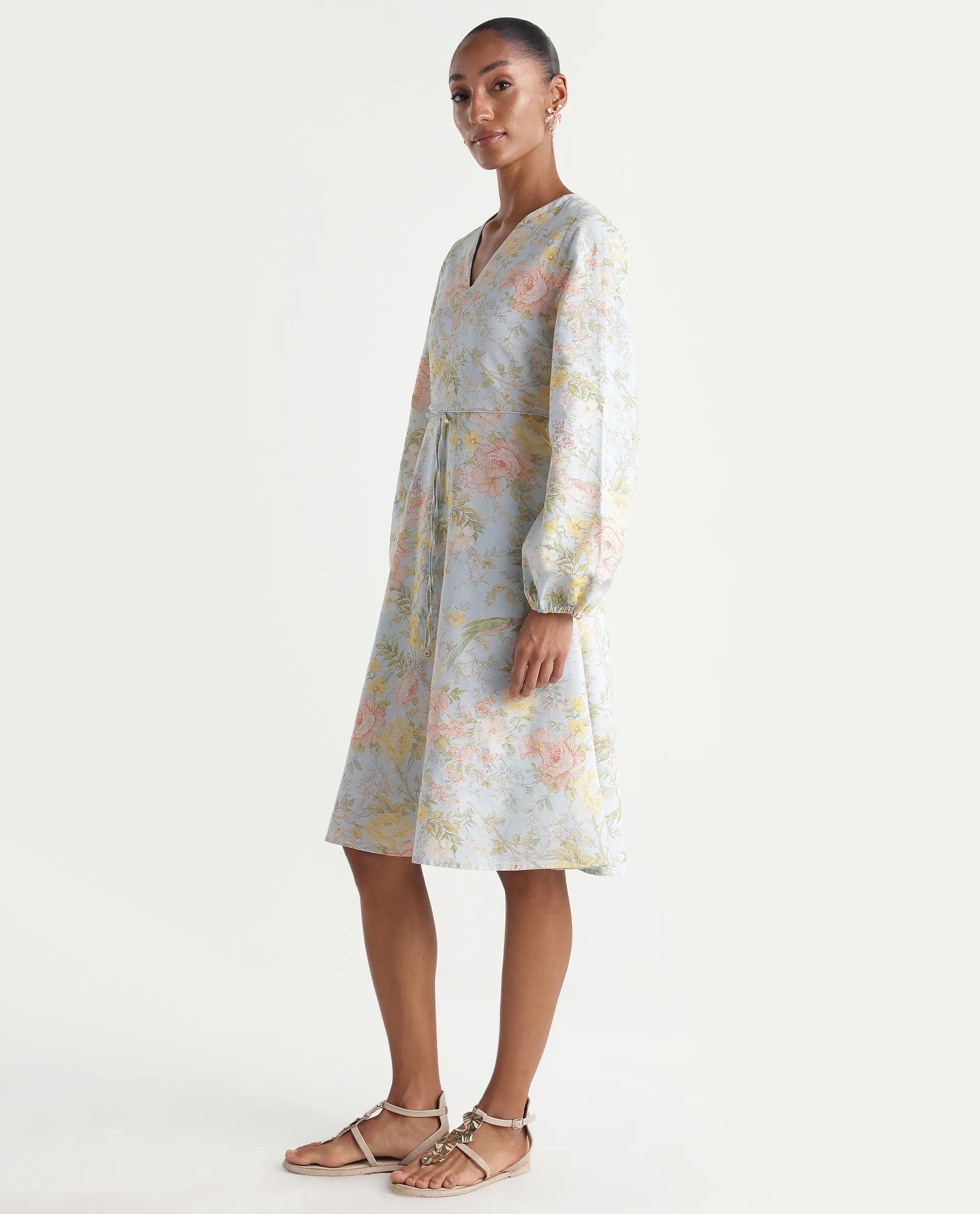 Rareism Women's Ruzim Pastel Blue Viscose Blend Fabric V-Neck Fit And Flare Floral Print Dress - Image 5